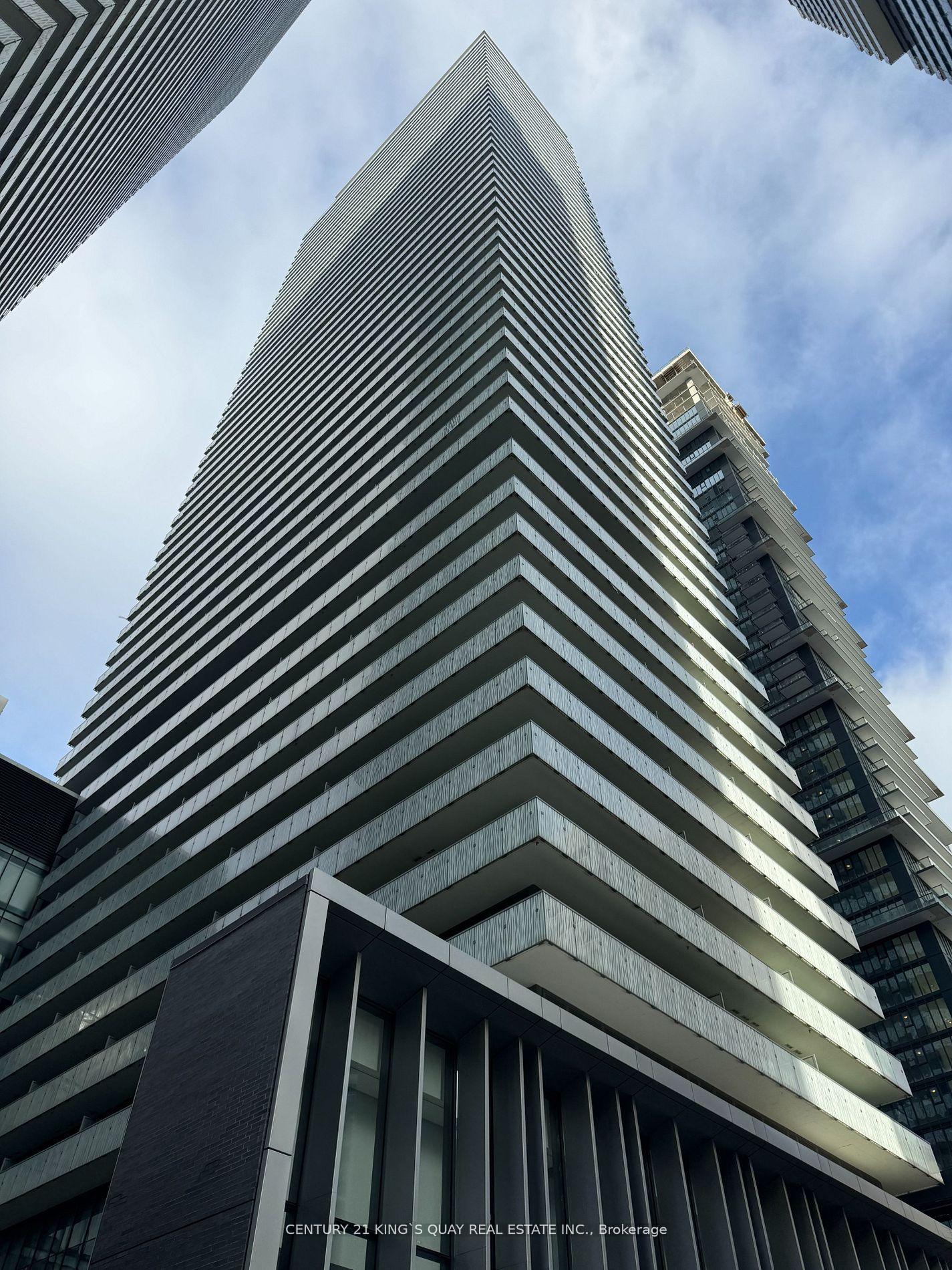 Photo 4 of Unit 3212, 50 Charles Street E, Toronto, Church-Yonge Corridor — HOMEH