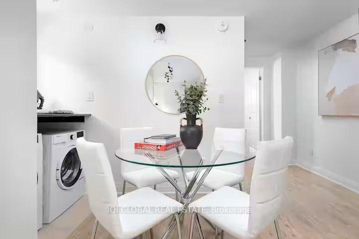 Photo 4 of Unit Mainfloor, 525 Ossington Avenue, Toronto, Palmerston-Little Italy — HOMEH