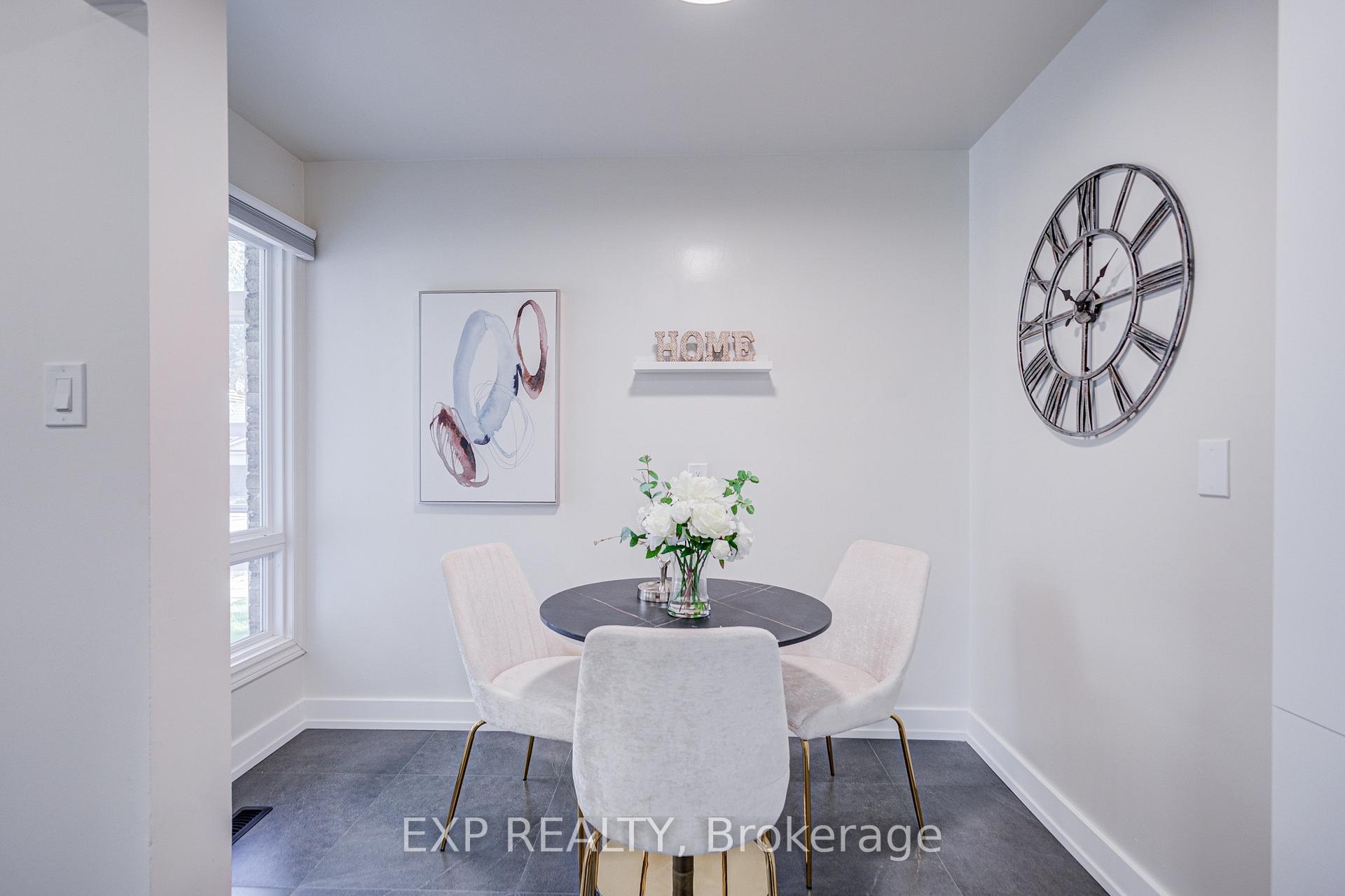 Photo 5 of 66 Kenhatch Boulevard, Scarborough, Agincourt North — HOMEH