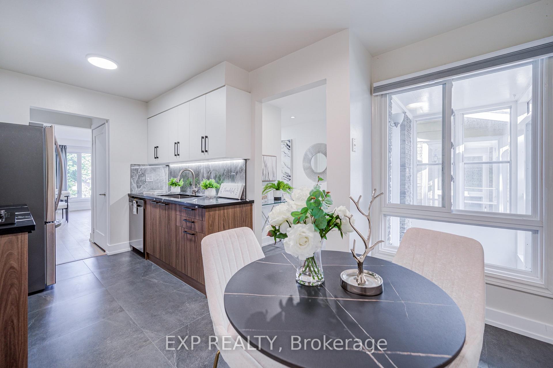 Photo 7 of 66 Kenhatch Boulevard, Scarborough, Agincourt North — HOMEH
