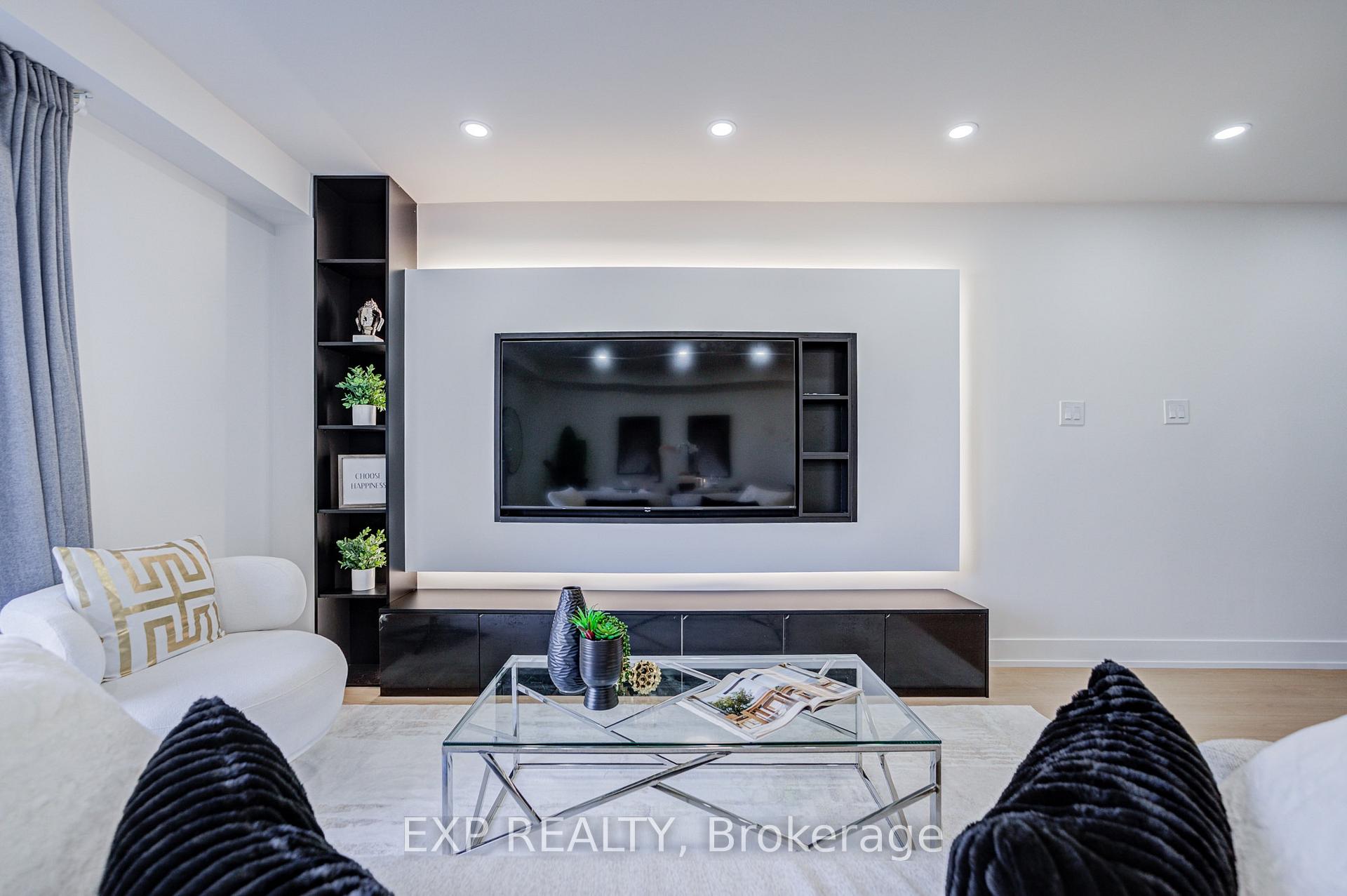Photo 20 of 66 Kenhatch Boulevard, Scarborough, Agincourt North — HOMEH