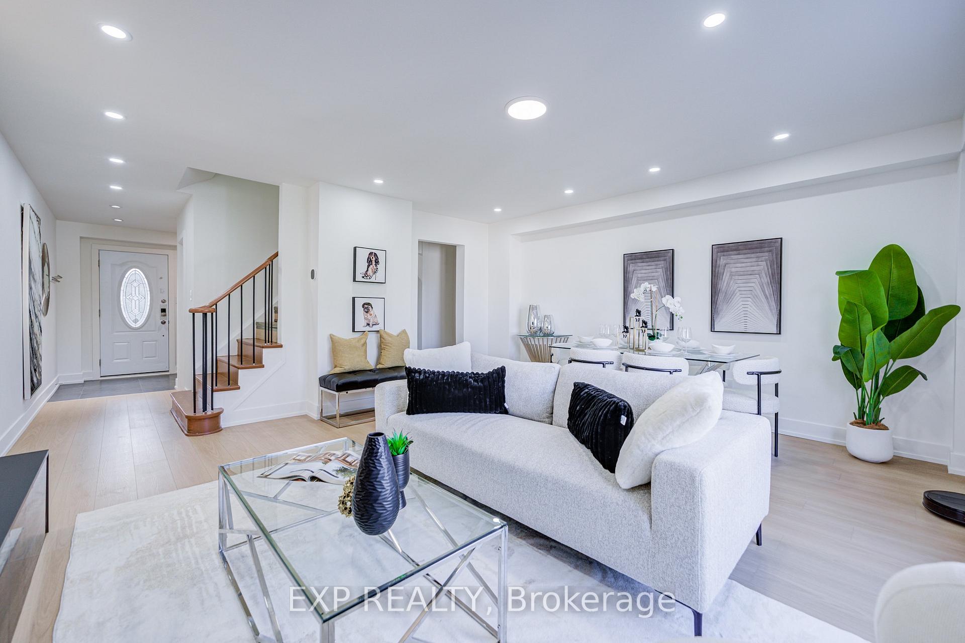 Photo 24 of 66 Kenhatch Boulevard, Scarborough, Agincourt North — HOMEH