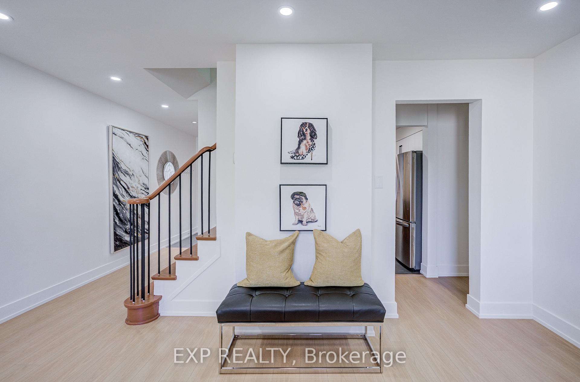 Photo 26 of 66 Kenhatch Boulevard, Scarborough, Agincourt North — HOMEH