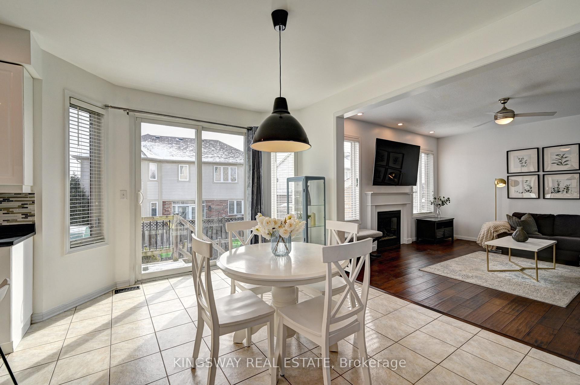 Photo 14 of 222 Baldwin Drive, Cambridge, Silver Heights — HOMEH
