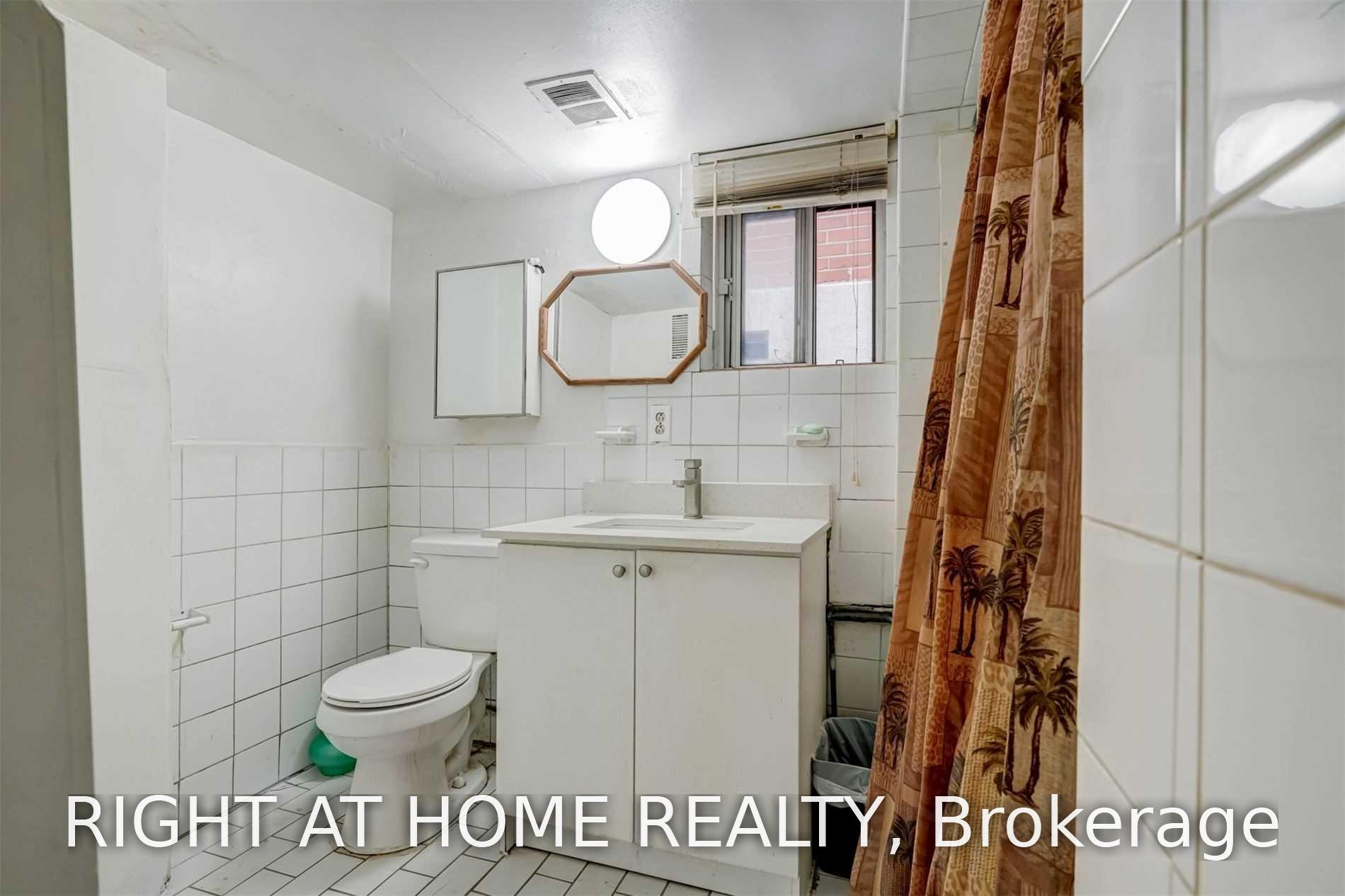 Photo 31 of 54 Byng Avenue, Scarborough, Oakridge — HOMEH