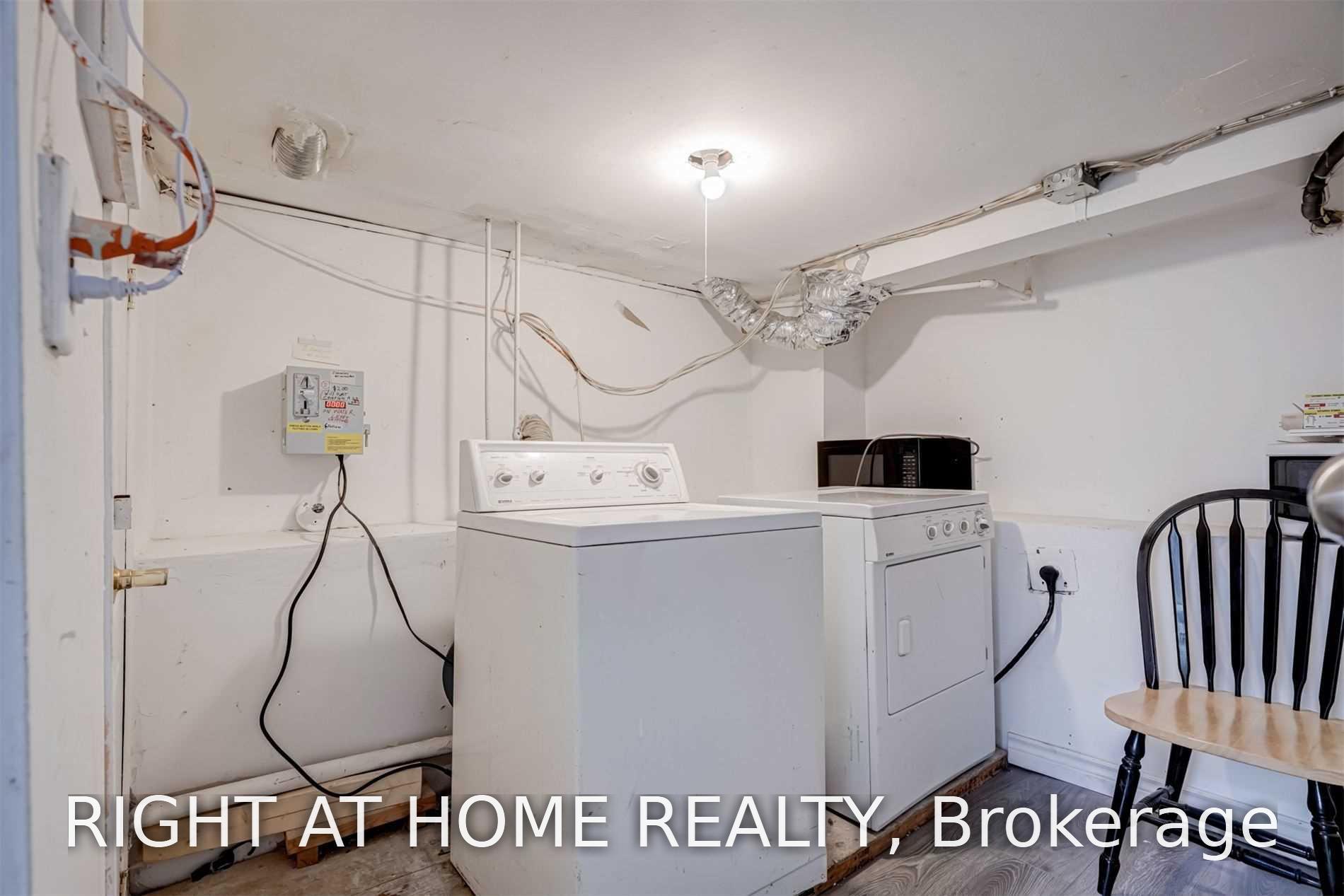 Photo 36 of 54 Byng Avenue, Scarborough, Oakridge — HOMEH