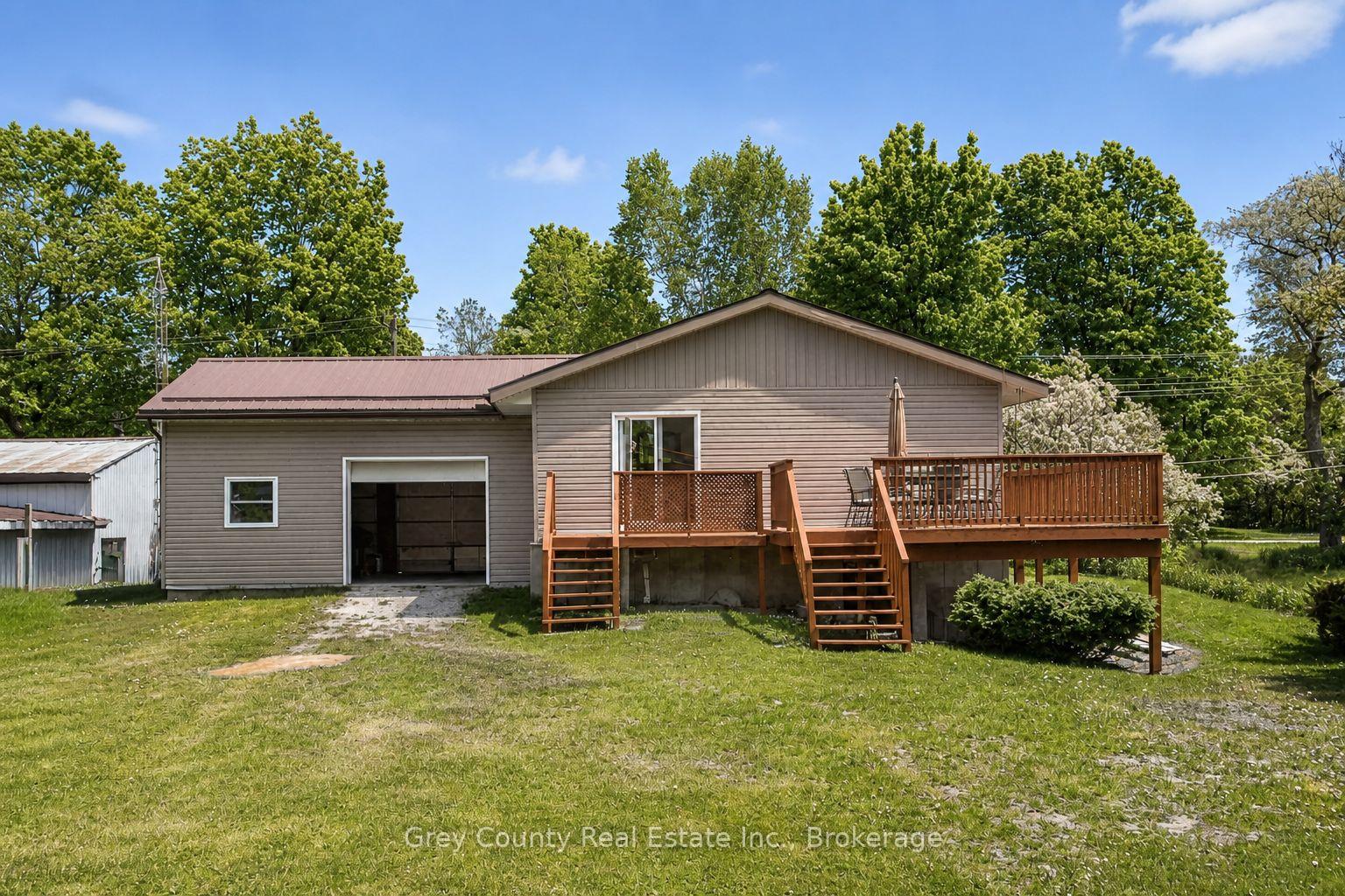 Photo 41 of 580293 Sideroad 60 Side Road W, Chatsworth — HOMEH