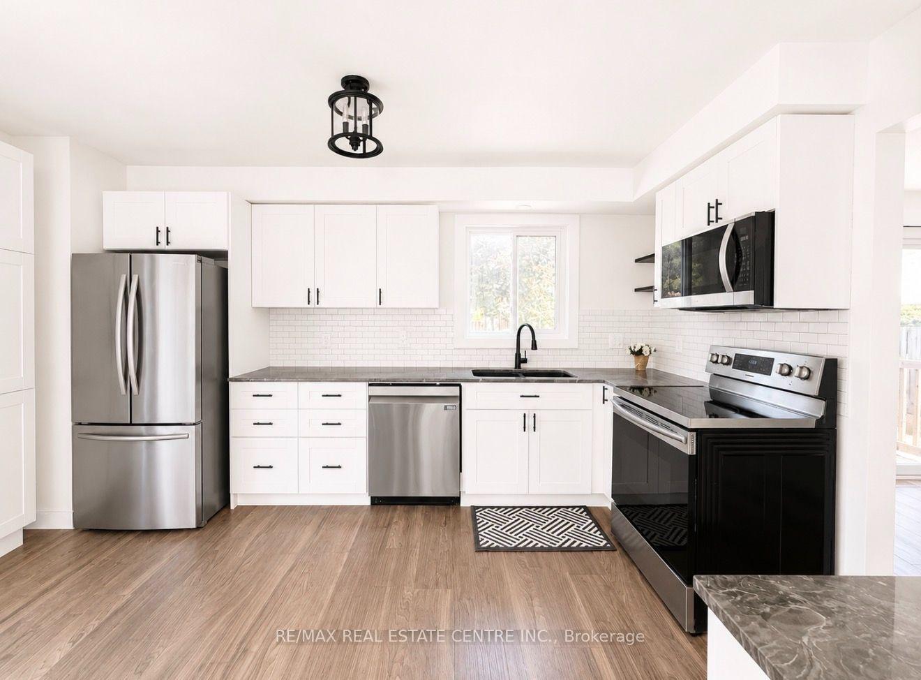 Photo 13 of 247 Eric Street, Clearview, Stayner — HOMEH