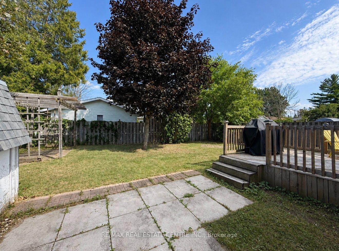 Photo 35 of 247 Eric Street, Clearview, Stayner — HOMEH
