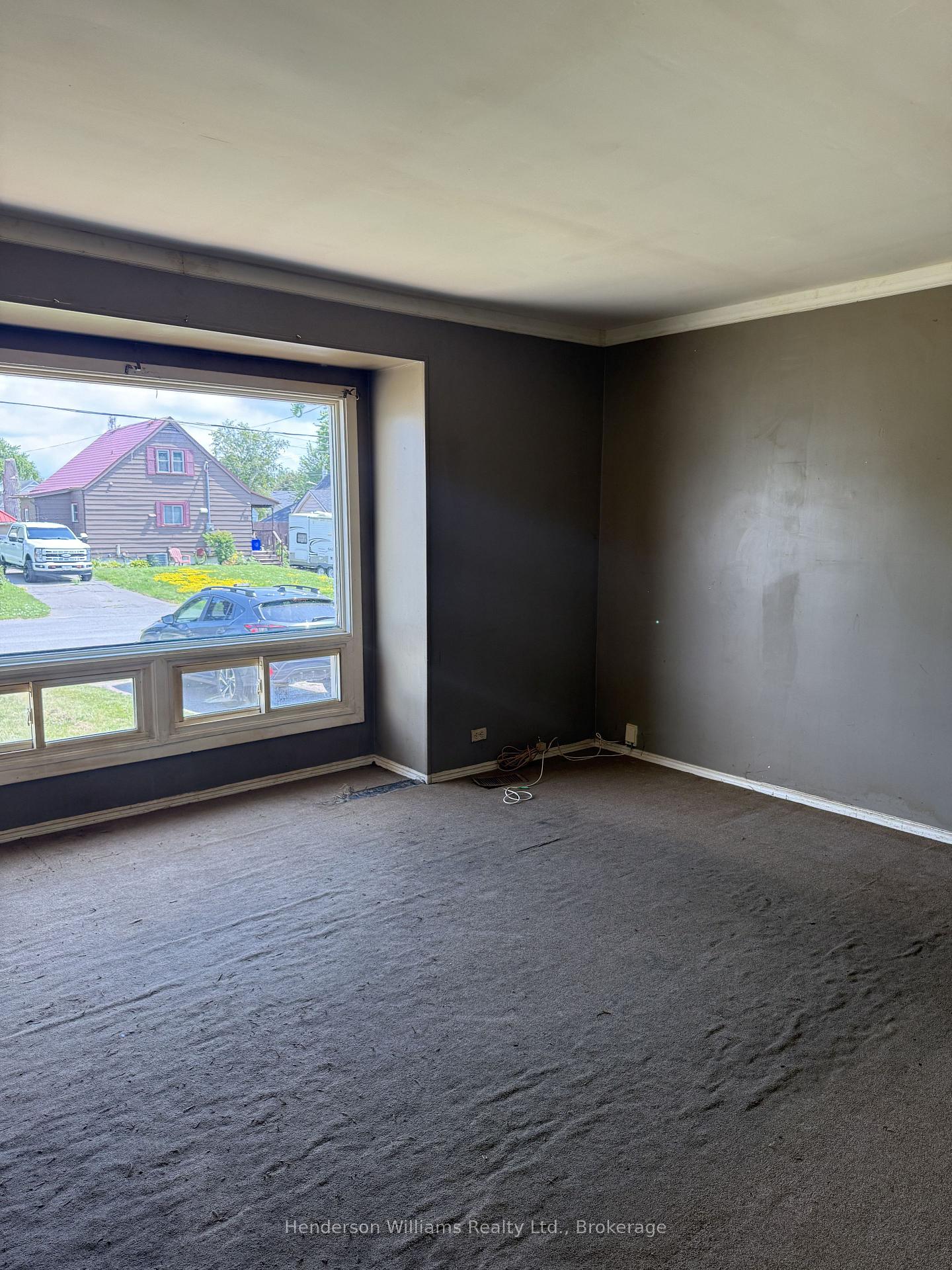 Photo 4 of 122 Golfdale Road, Belleville, Belleville Ward — HOMEH