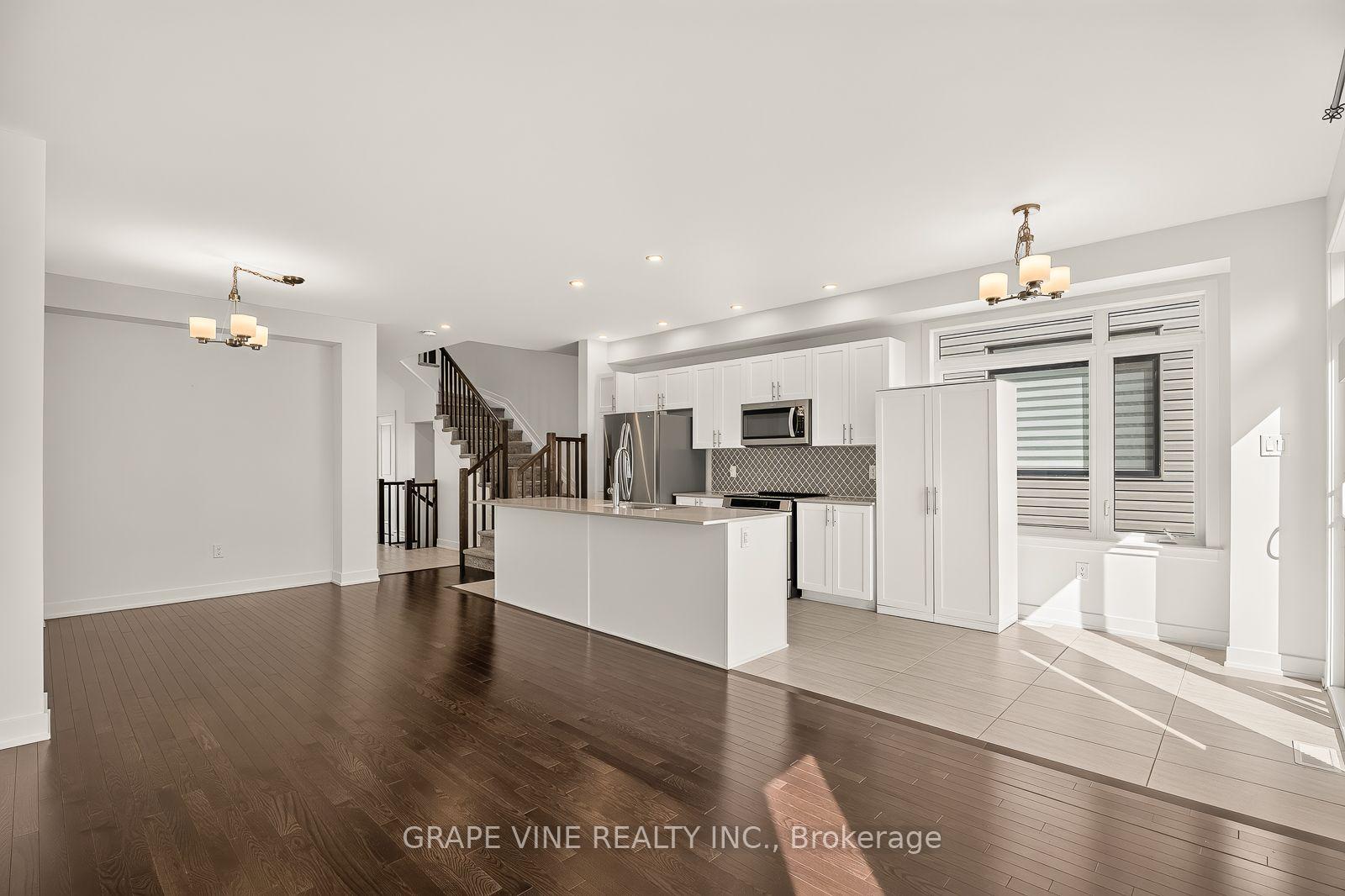 Photo 16 of 629 Knotridge Street, Ottawa, Mer Bleue/Bradley Estates/Anderson Park — HOMEH