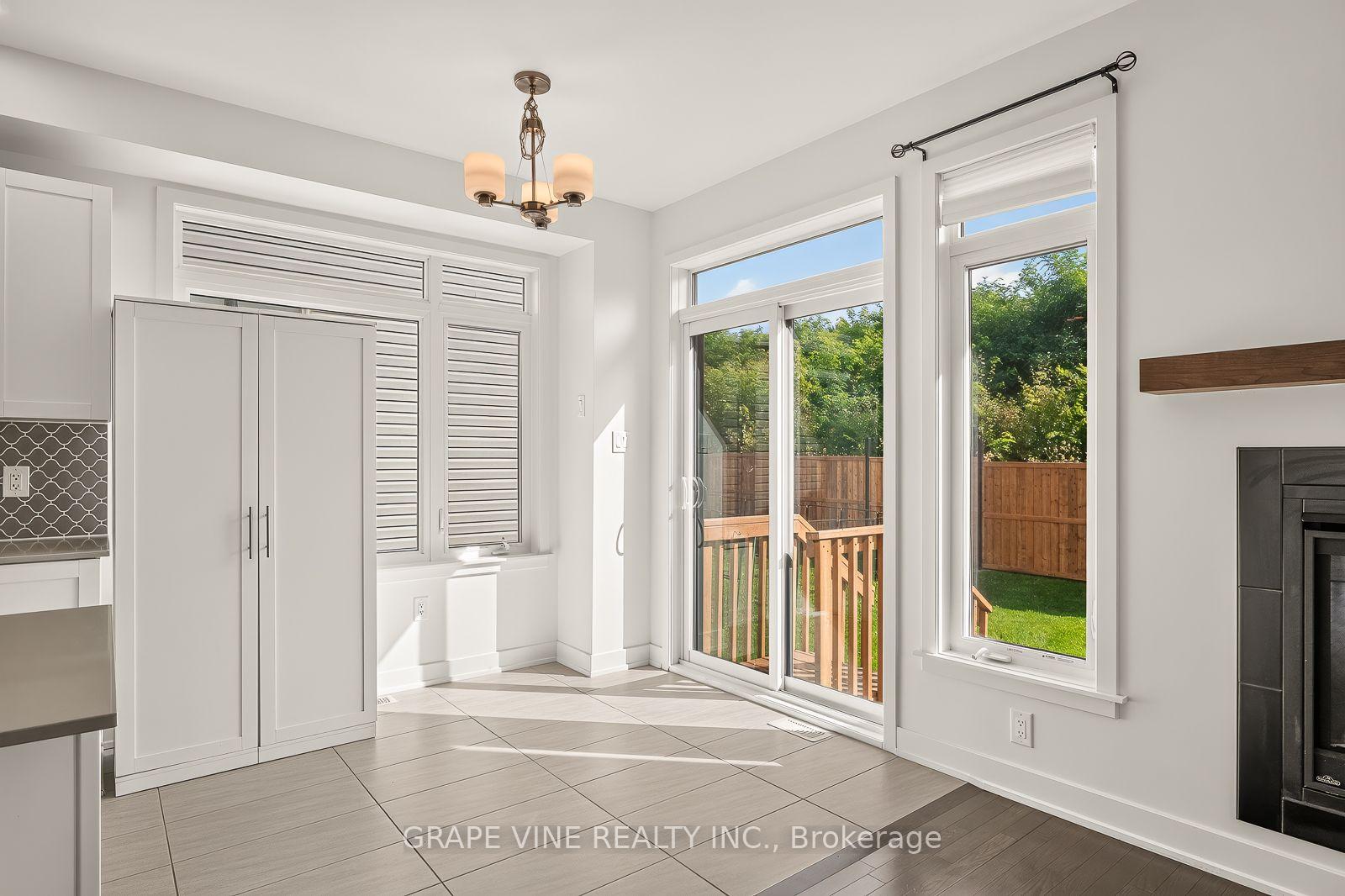 Photo 18 of 629 Knotridge Street, Ottawa, Mer Bleue/Bradley Estates/Anderson Park — HOMEH