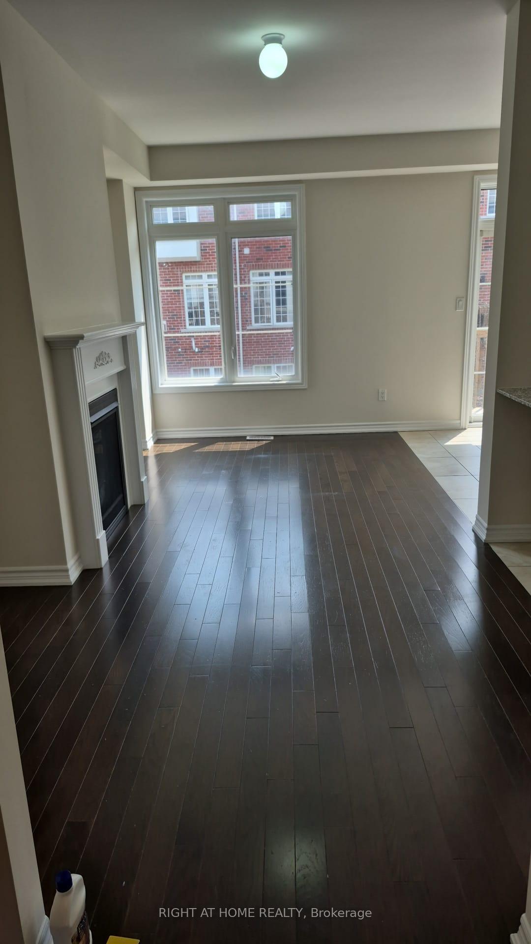 Photo 9 of 133 Allegranza Avenue, Vaughan, Vellore Village — HOMEH