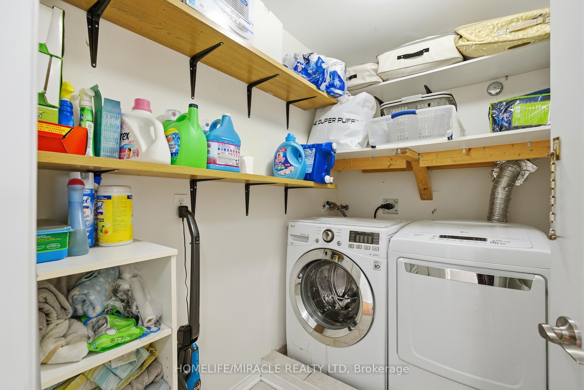 Photo 39 of 243 Venice Gate Drive, Vaughan, Vellore Village — HOMEH