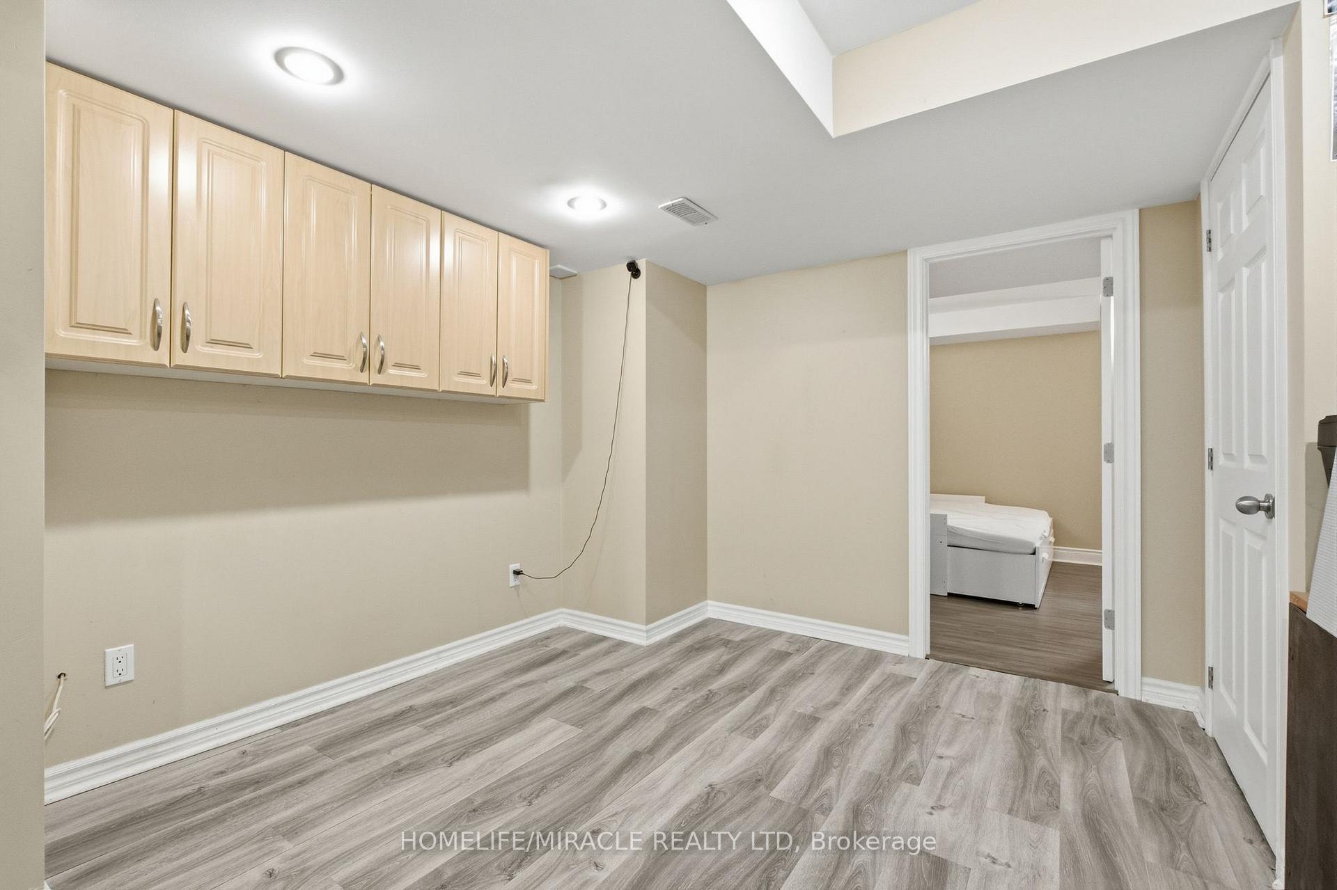 Photo 44 of 243 Venice Gate Drive, Vaughan, Vellore Village — HOMEH