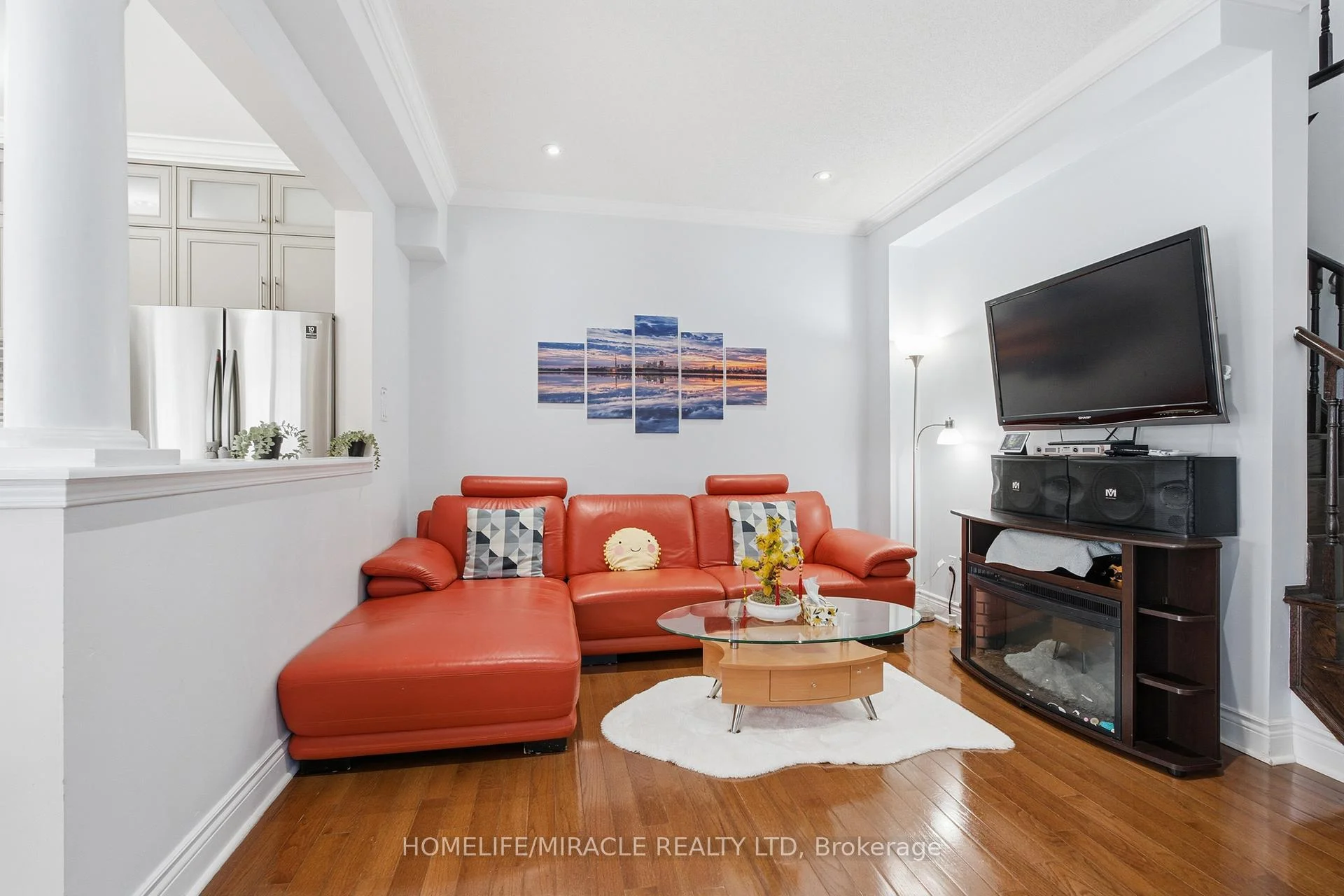 Photo 13 of 243 Venice Gate Drive, Vaughan, Vellore Village — HOMEH