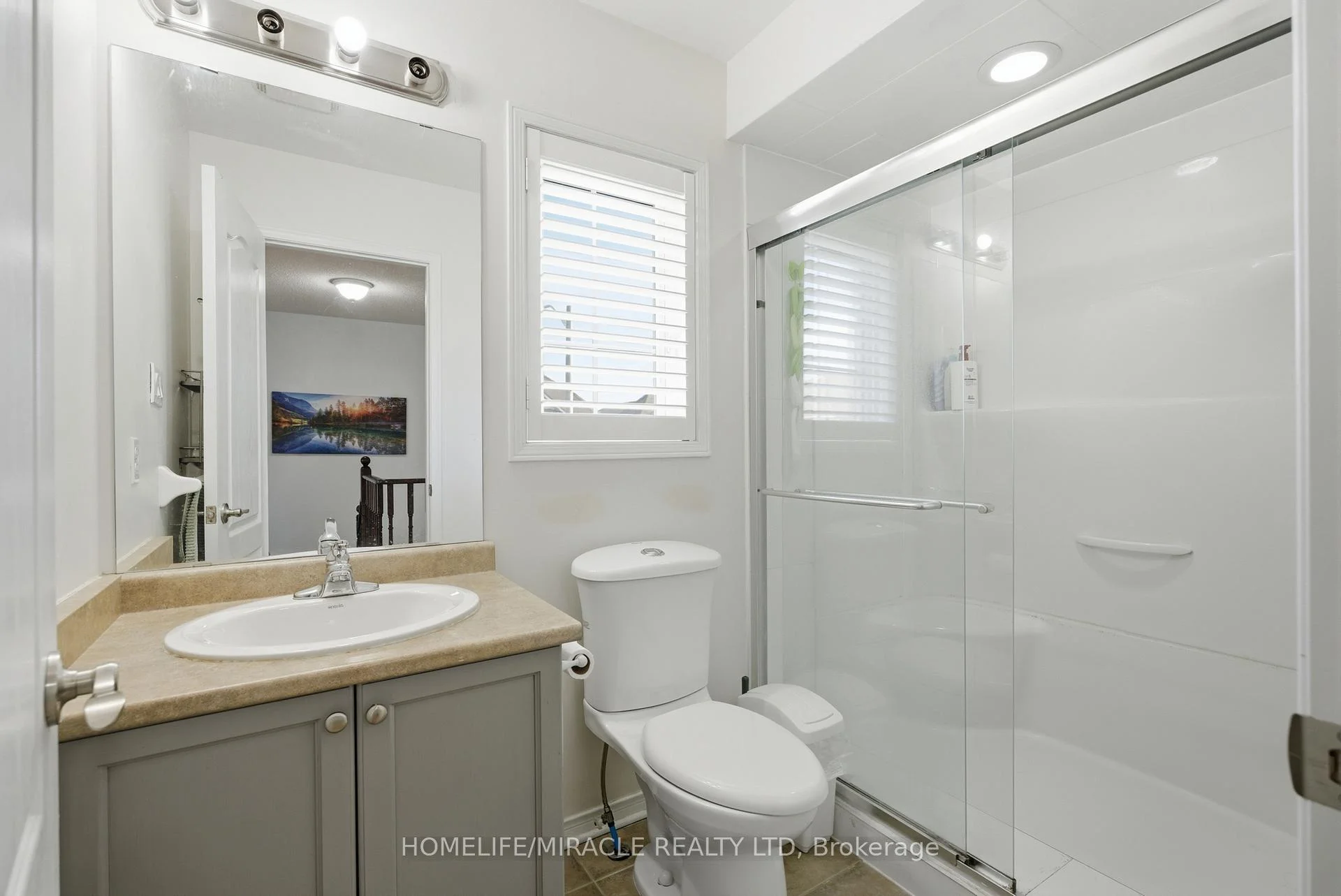 Photo 38 of 243 Venice Gate Drive, Vaughan, Vellore Village — HOMEH