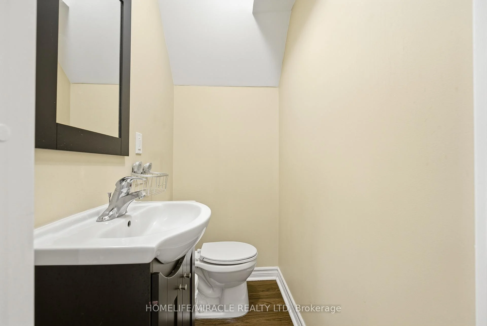Photo 48 of 243 Venice Gate Drive, Vaughan, Vellore Village — HOMEH