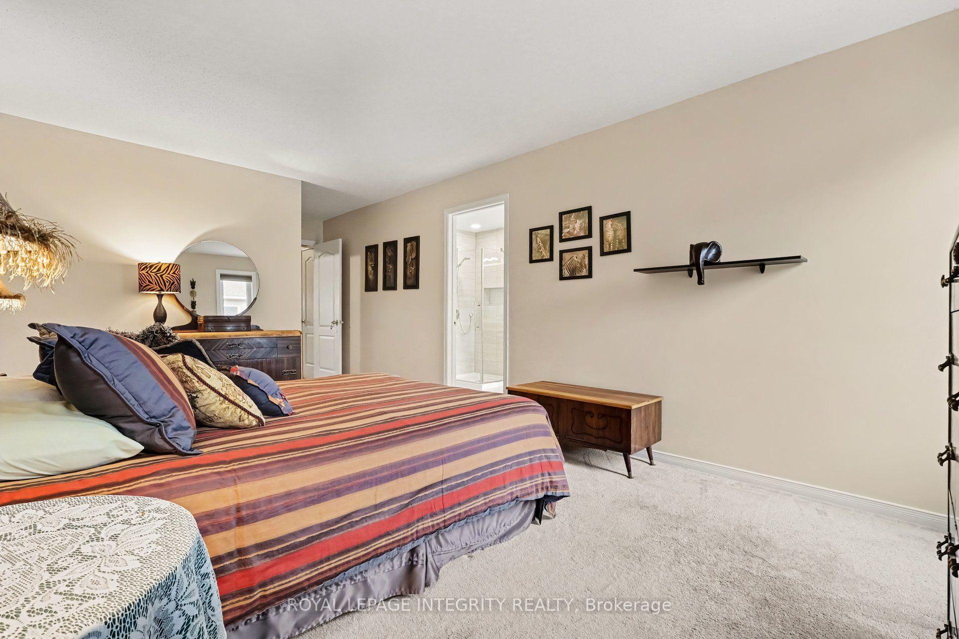 Photo 16 of 16 Streamwood Lane, Ottawa, Hunt Club Park/Greenboro — HOMEH