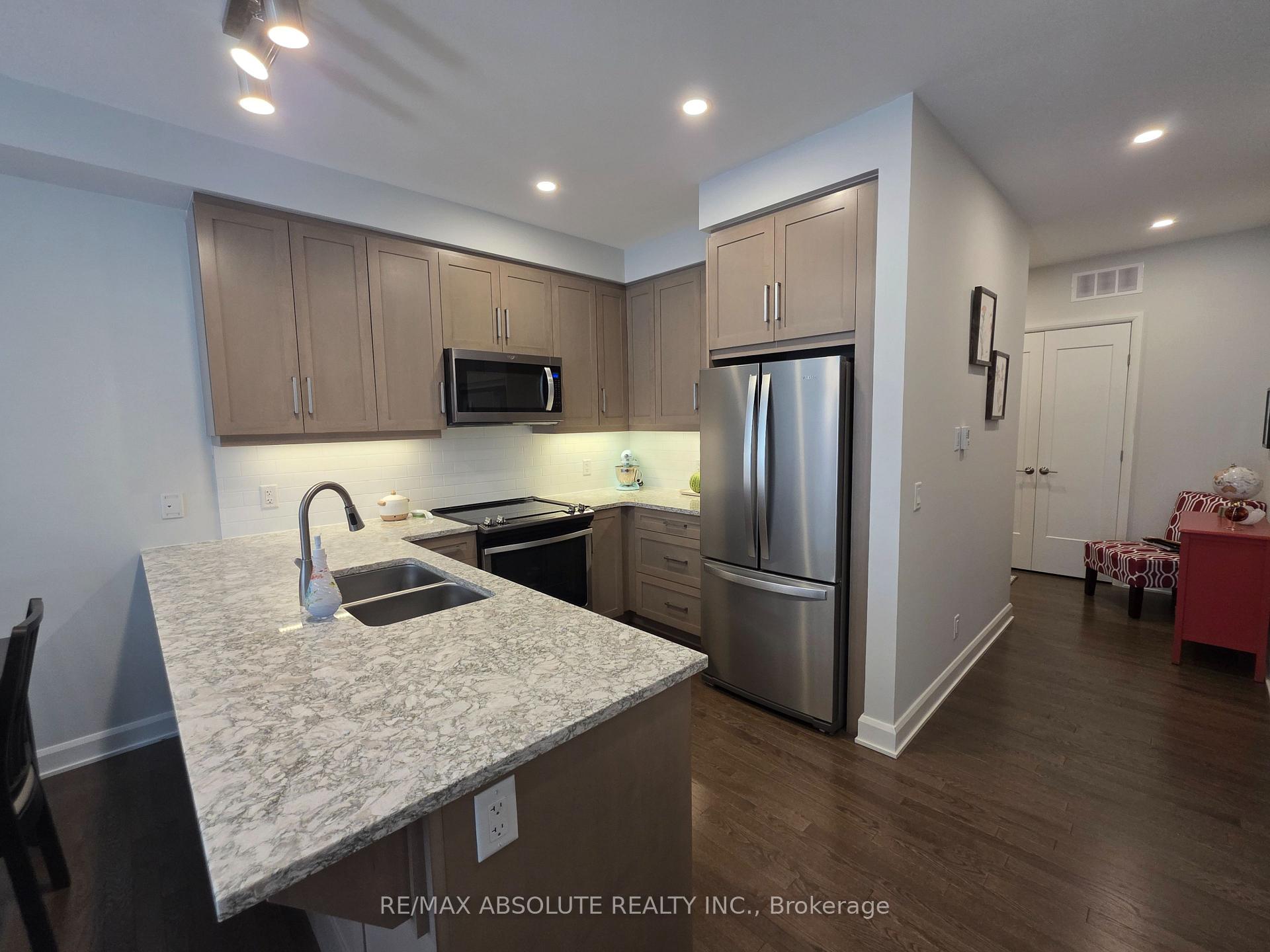 Photo 11 of Unit 103, 160 Boundstone Way, Ottawa, Kanata - Kanata Lakes/Heritage Hills — HOMEH