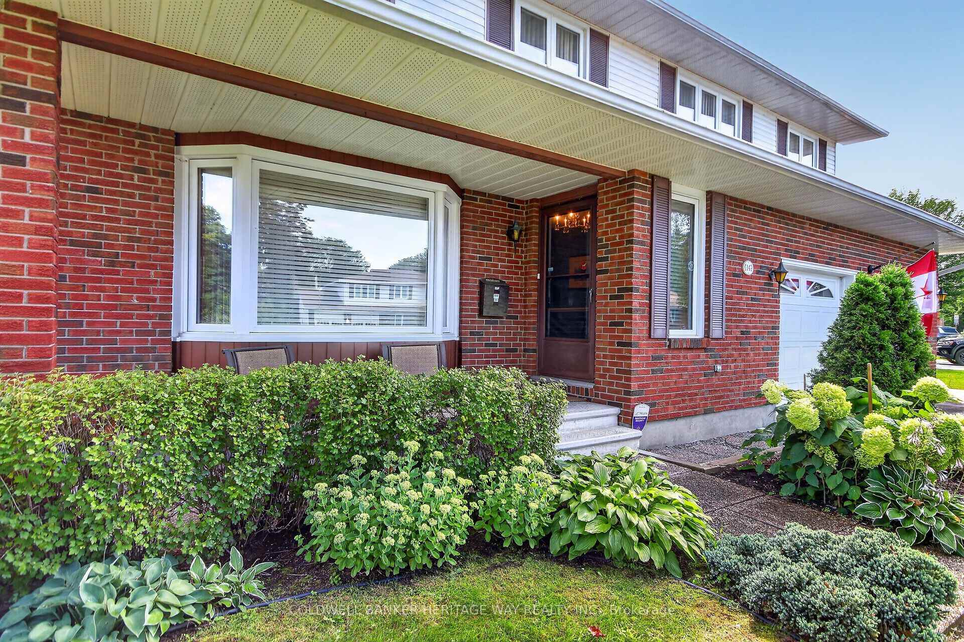 Photo 2 of 14 Butterfield Road, Ottawa, Munster — HOMEH