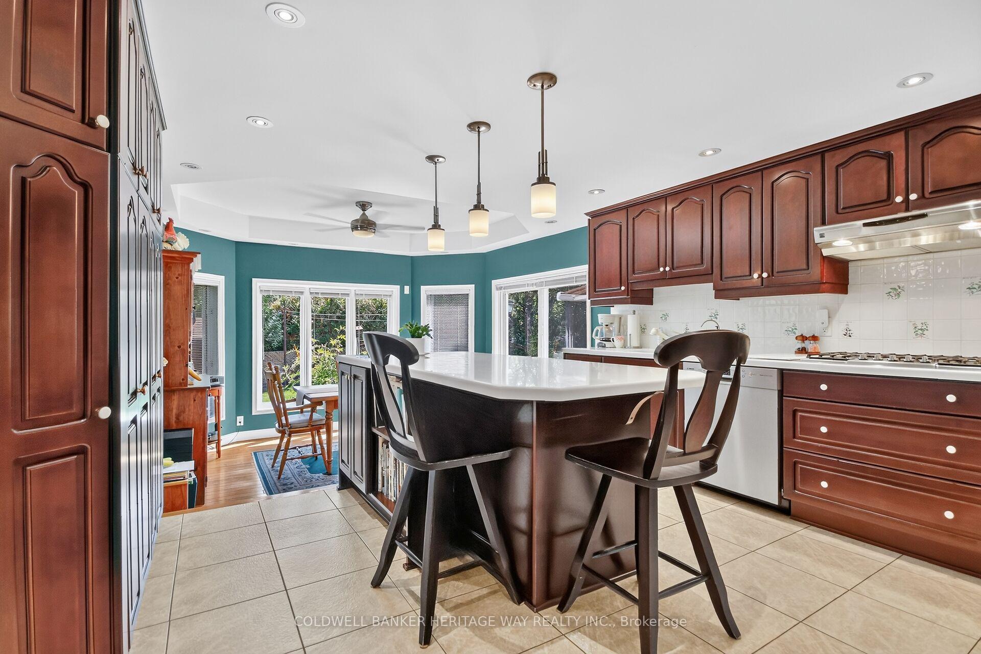 Photo 5 of 14 Butterfield Road, Ottawa, Munster — HOMEH