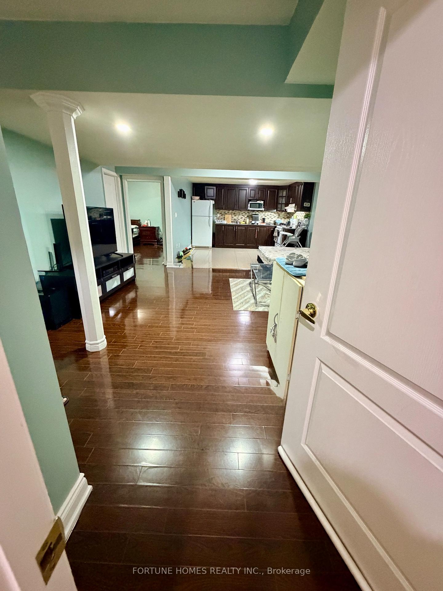 Photo 6 of 9 Paddington Road, Brampton, Bram East — HOMEH