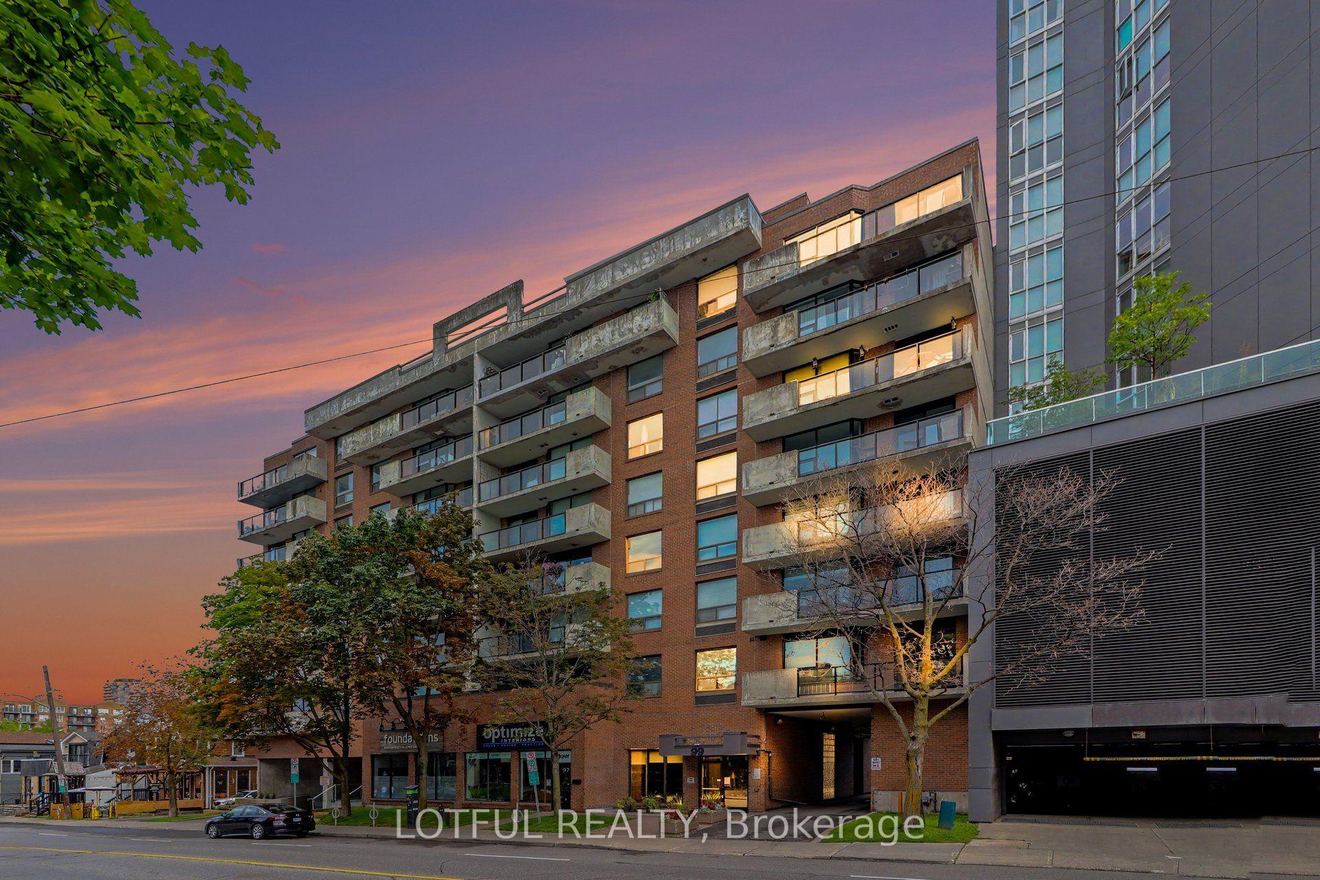 Photo of Unit 605, 99 Holland Avenue