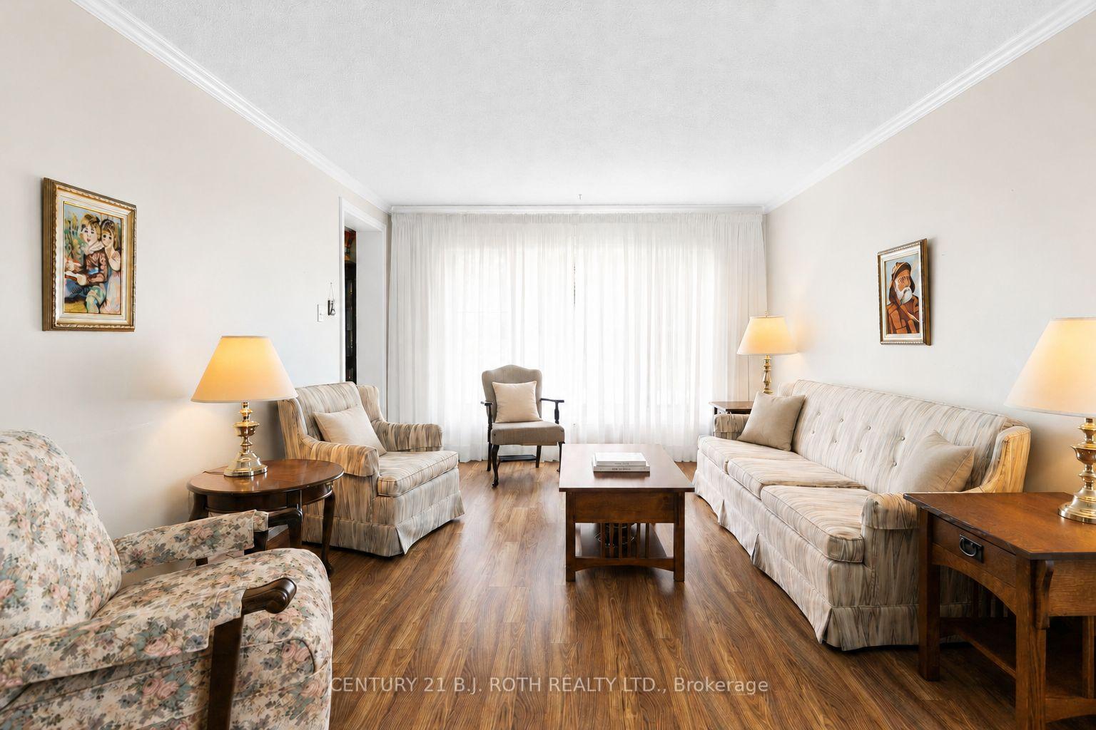 Photo 6 of 19 Maple Crescent, Oro-Medonte, Rural Oro-Medonte — HOMEH