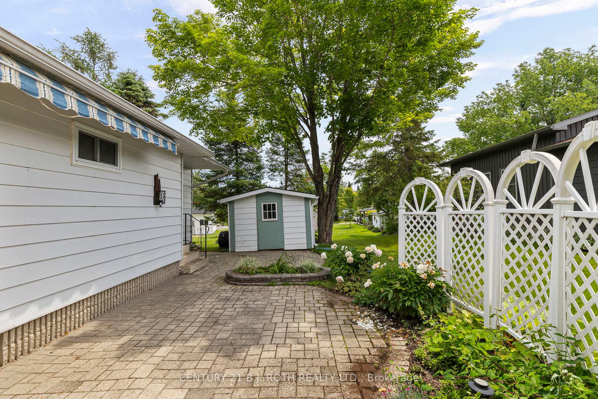 Photo 15 of 19 Maple Crescent, Oro-Medonte, Rural Oro-Medonte — HOMEH