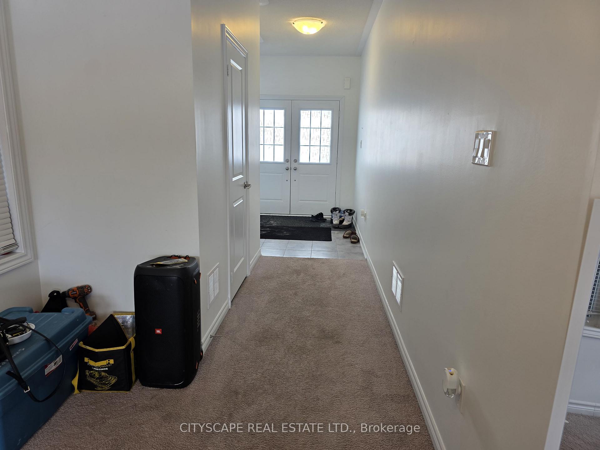 Photo 6 of 351 Ridley Crescent, Southgate — HOMEH