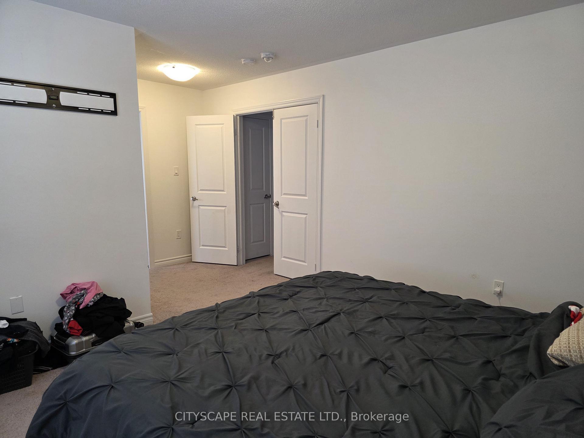Photo 22 of 351 Ridley Crescent, Southgate — HOMEH