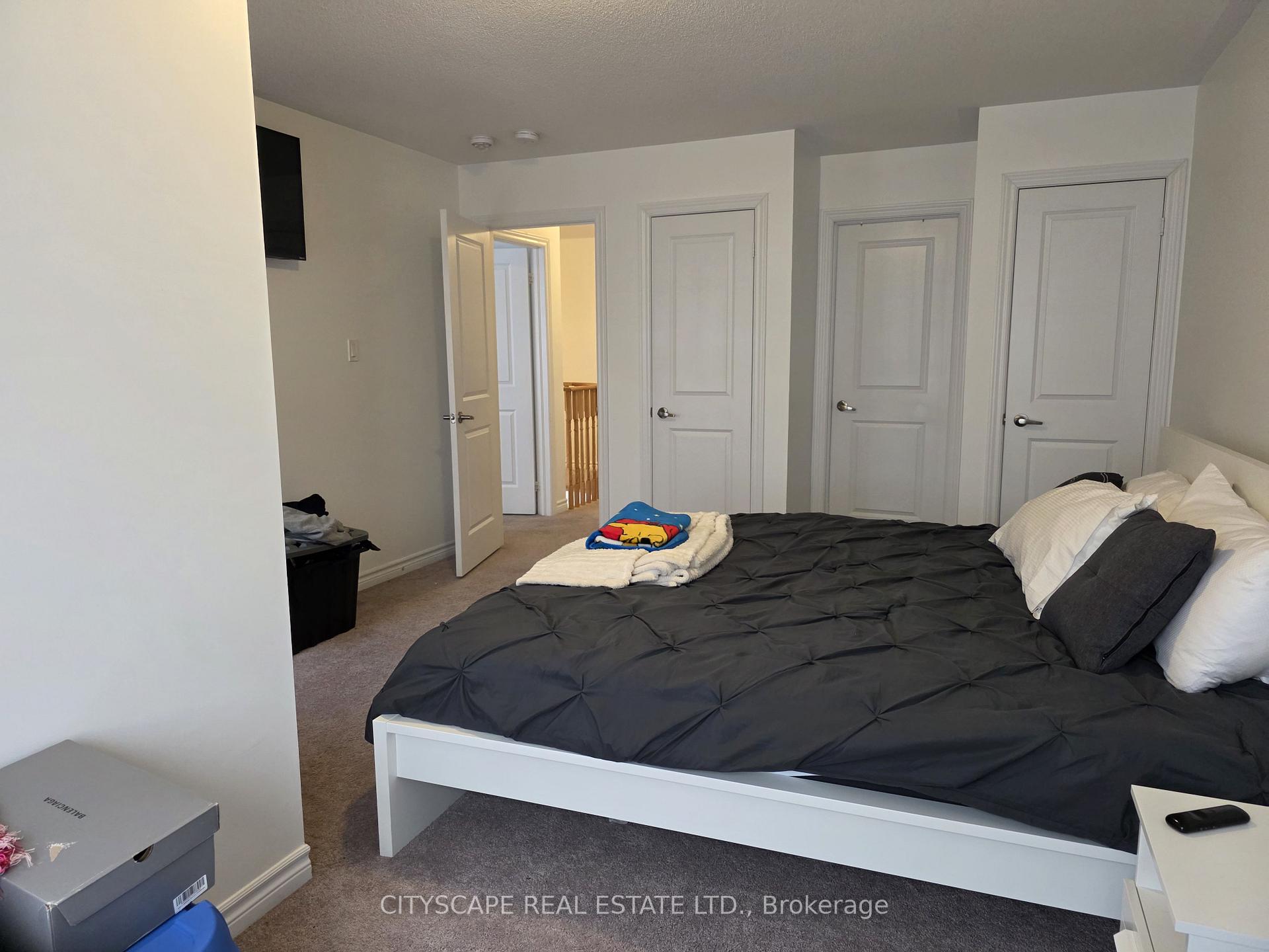 Photo 29 of 351 Ridley Crescent, Southgate — HOMEH