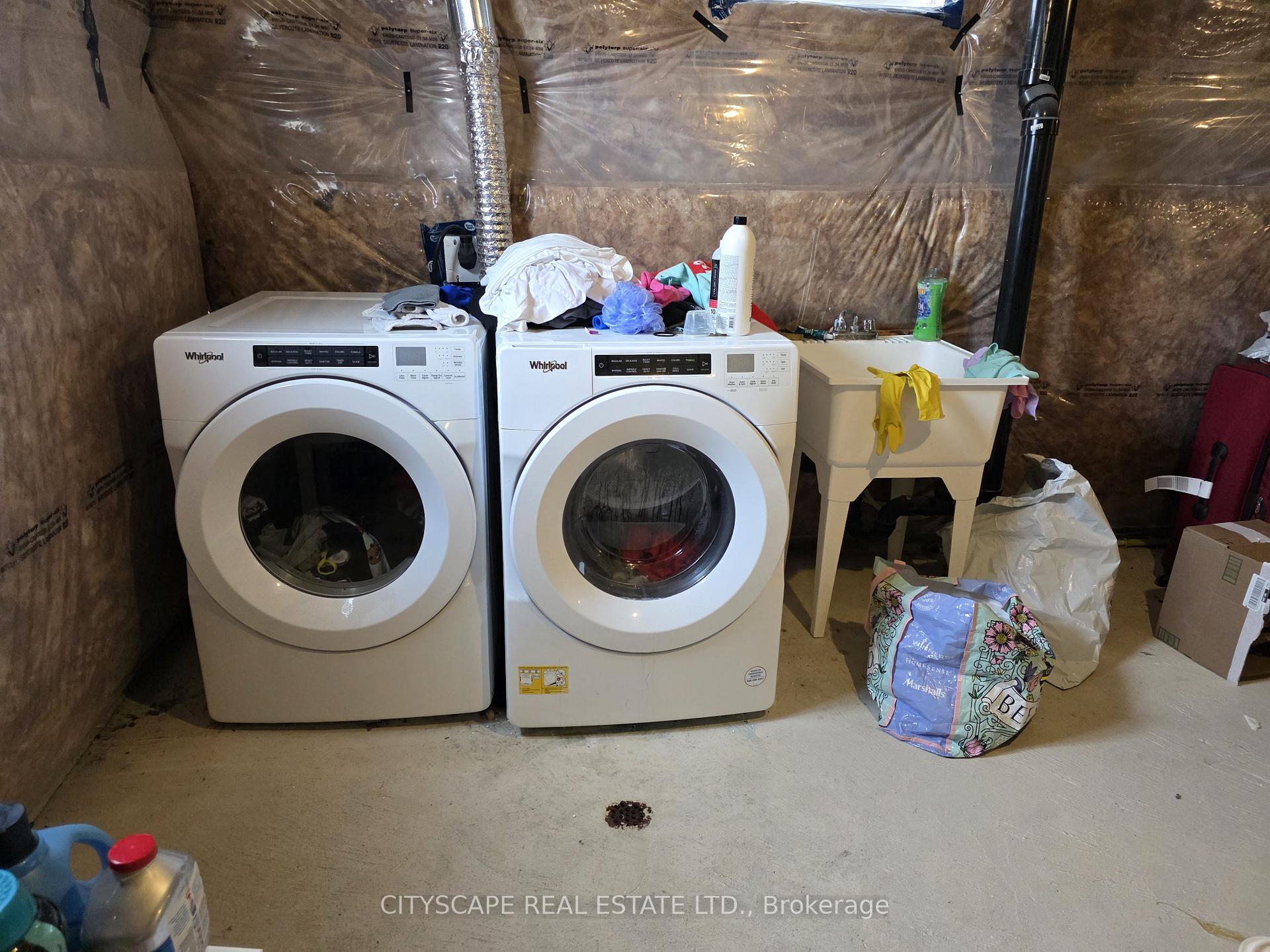 Photo 34 of 351 Ridley Crescent, Southgate — HOMEH