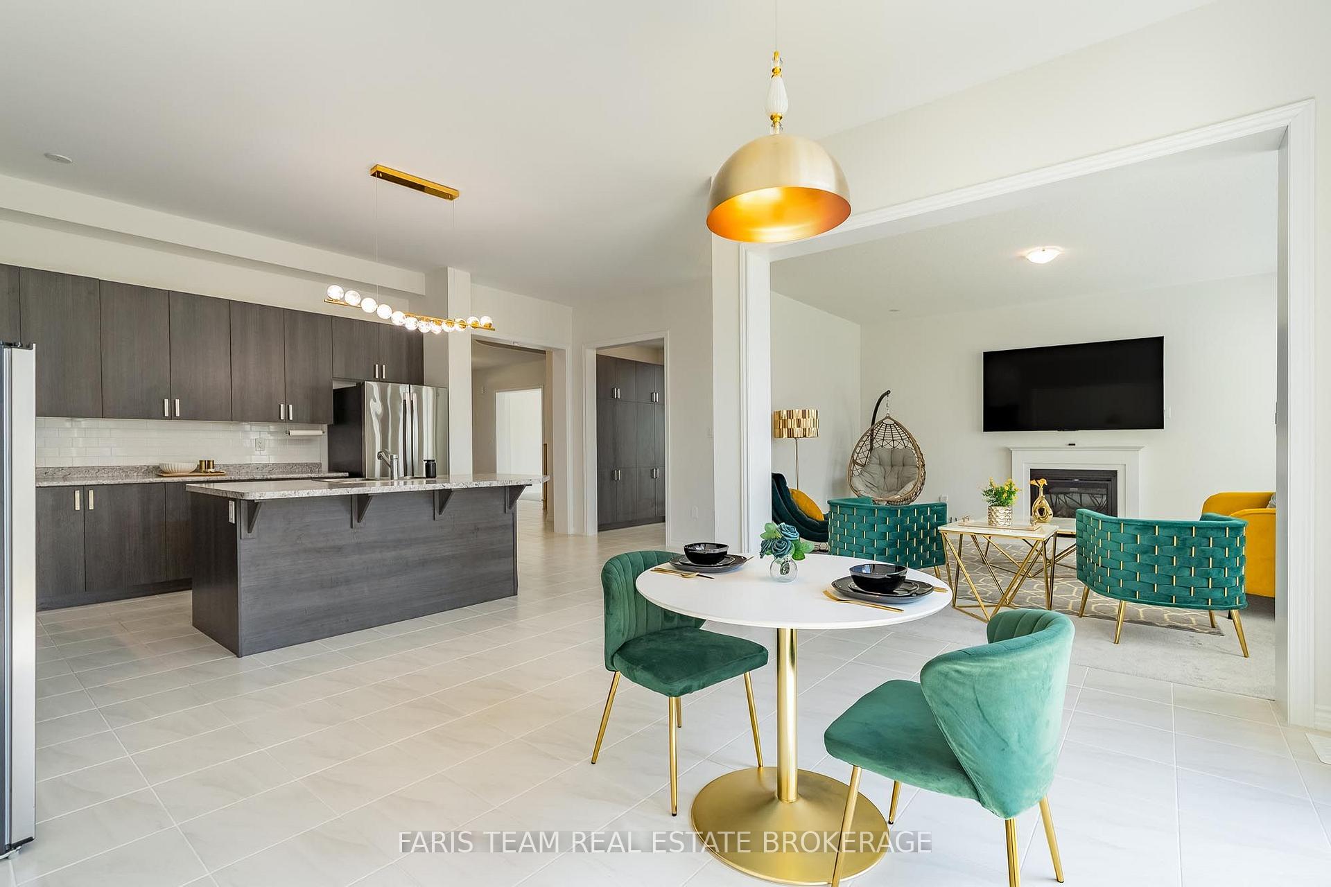 Photo 12 of 12 Thompson Way, Springwater, Centre Vespra — HOMEH