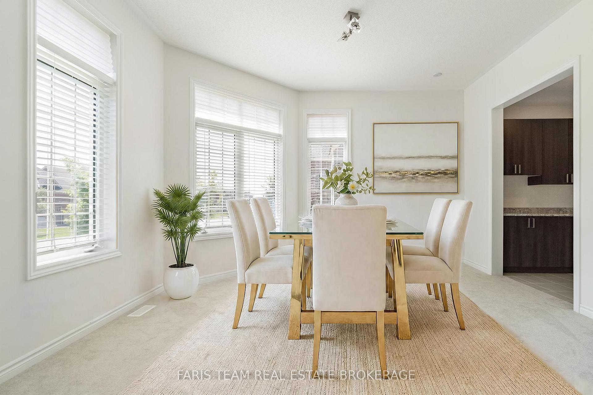 Photo 13 of 12 Thompson Way, Springwater, Centre Vespra — HOMEH