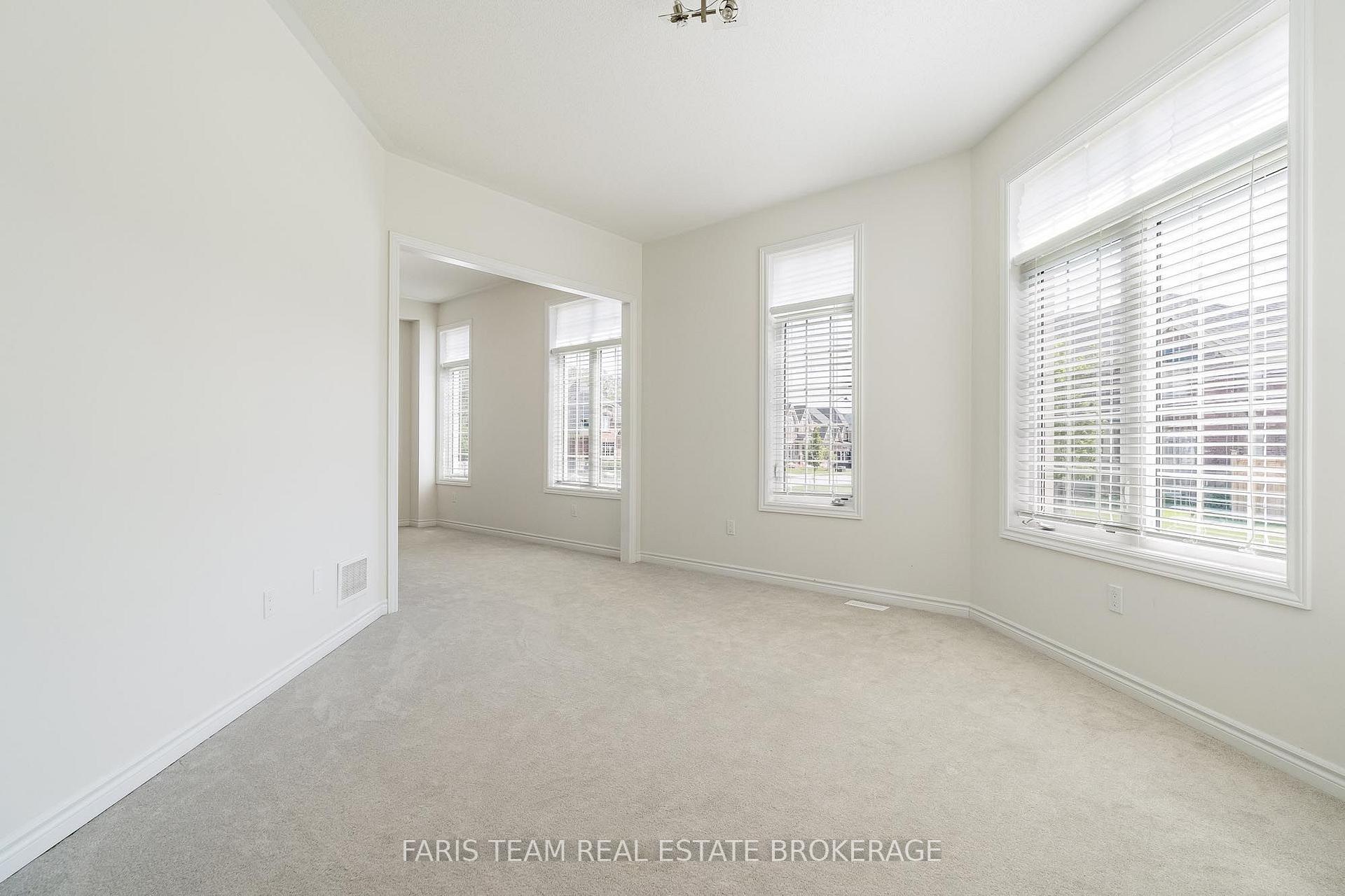 Photo 14 of 12 Thompson Way, Springwater, Centre Vespra — HOMEH