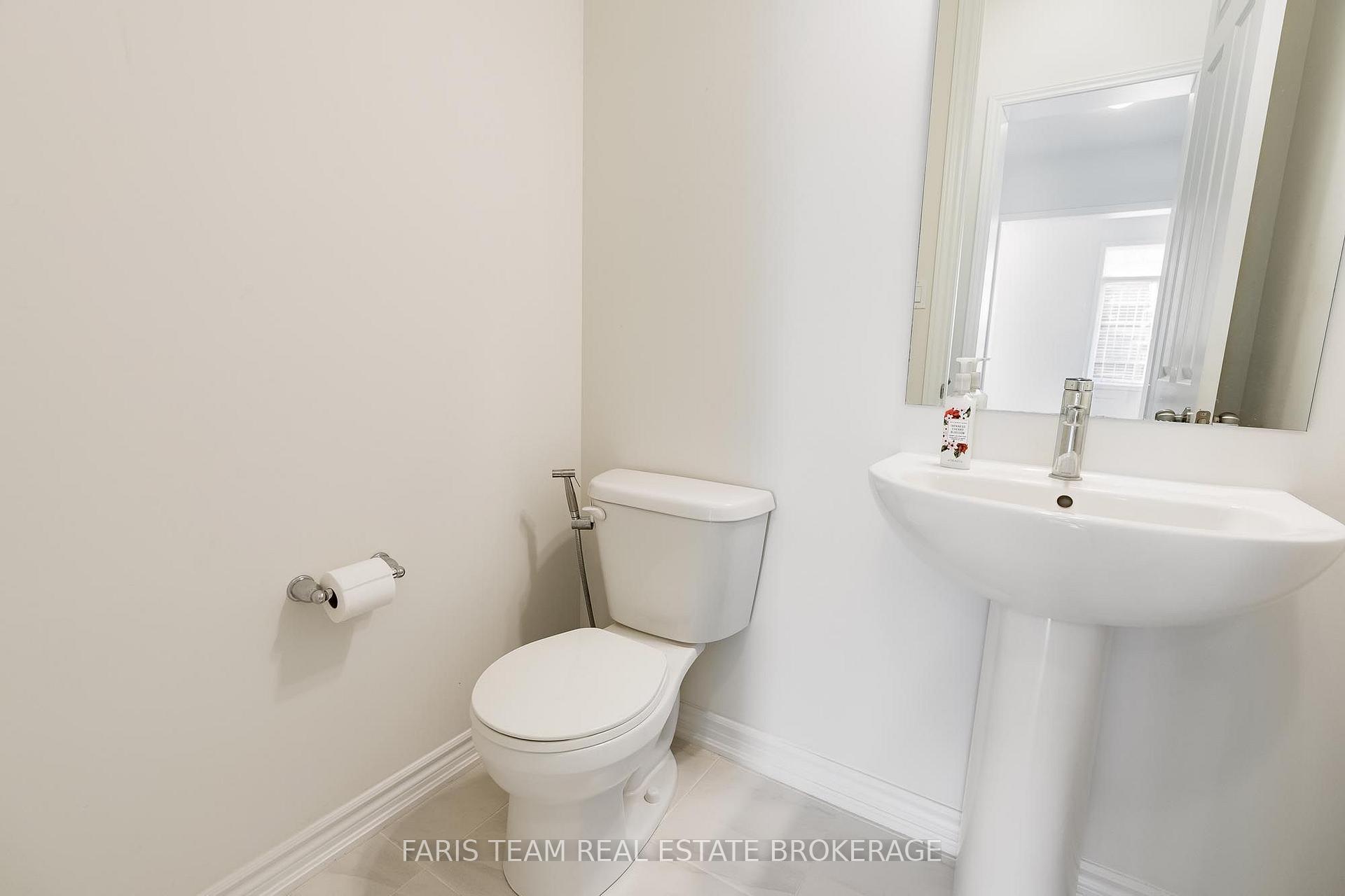 Photo 23 of 12 Thompson Way, Springwater, Centre Vespra — HOMEH