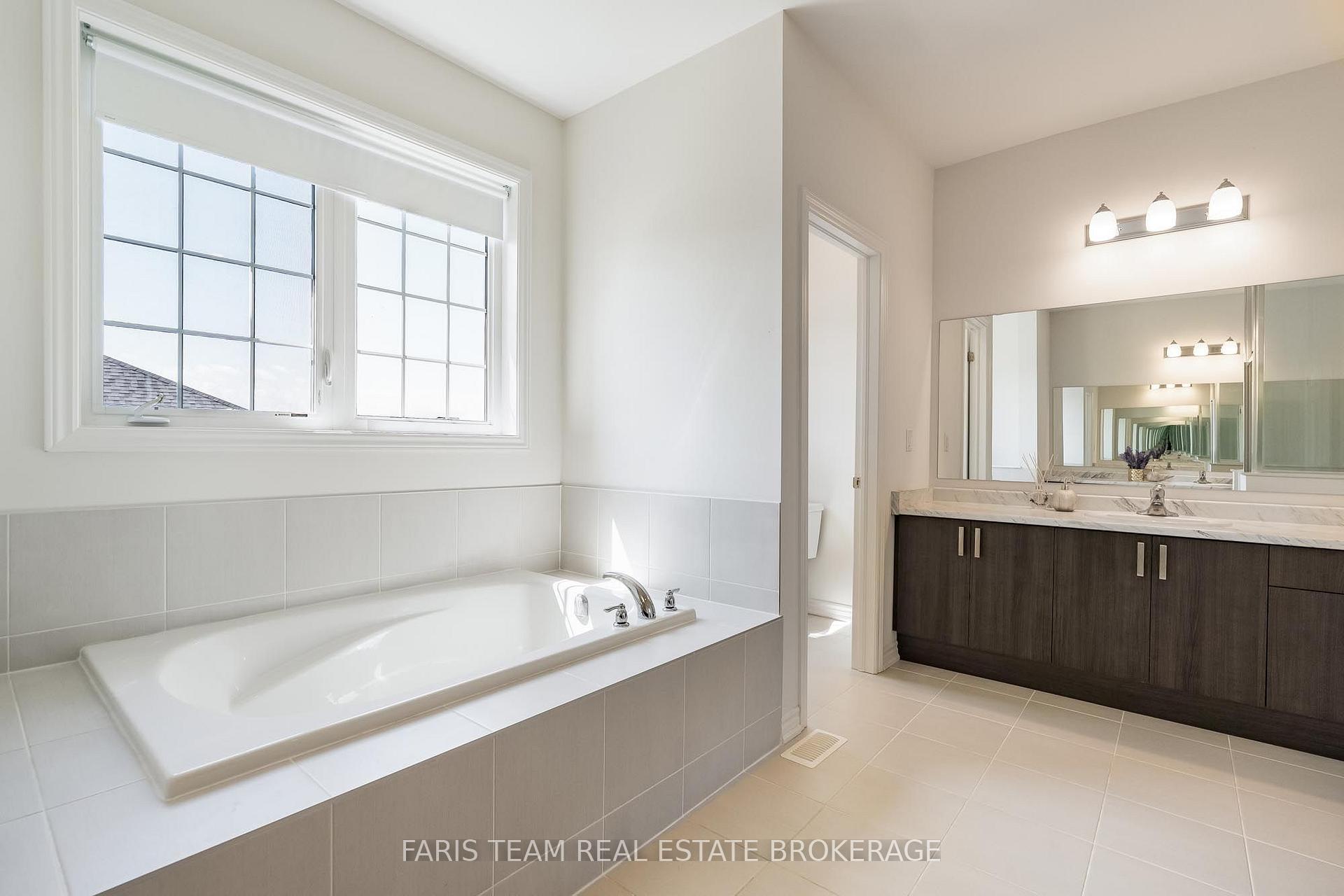 Photo 28 of 12 Thompson Way, Springwater, Centre Vespra — HOMEH