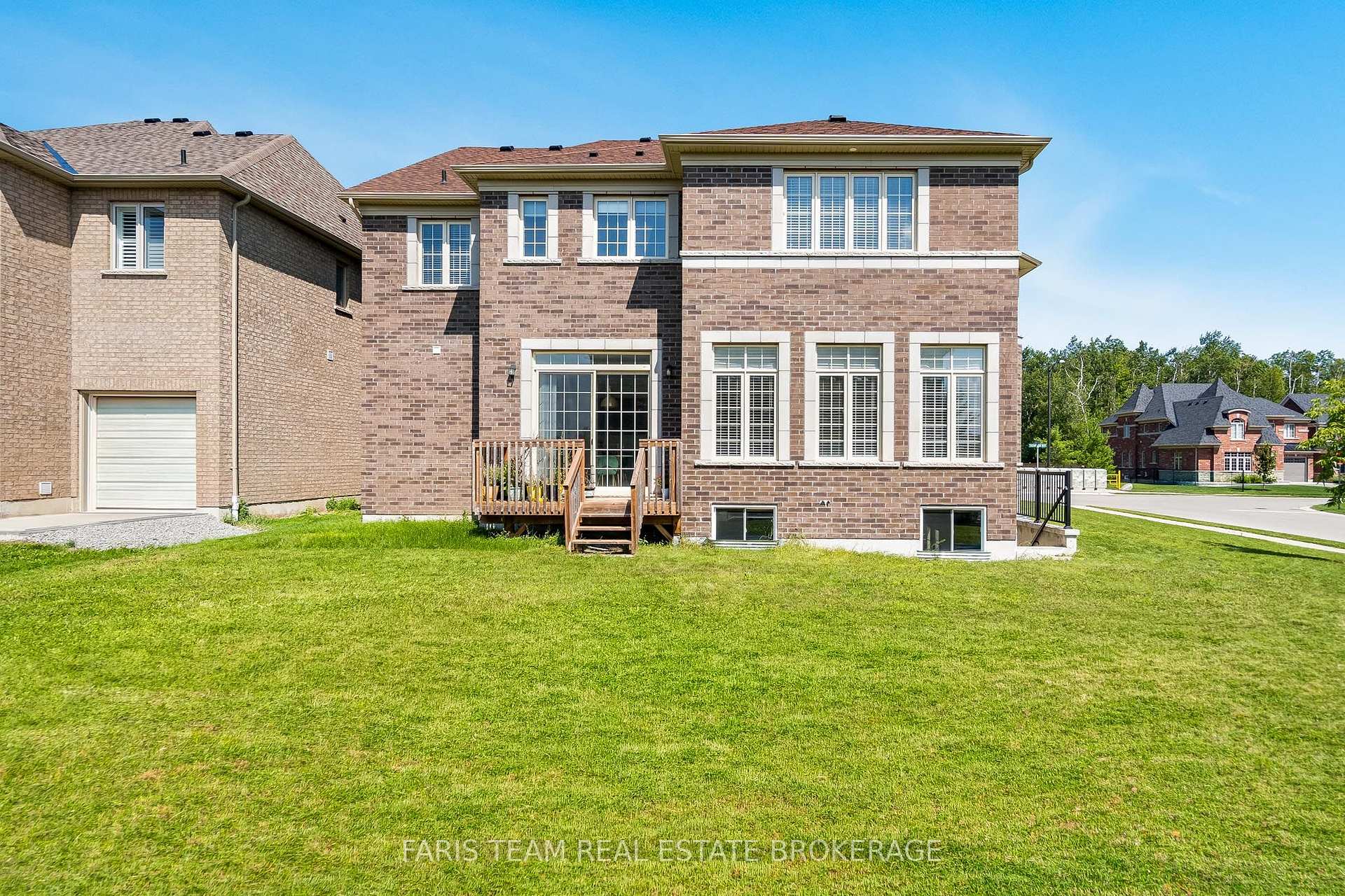 Photo 41 of 12 Thompson Way, Springwater, Centre Vespra — HOMEH