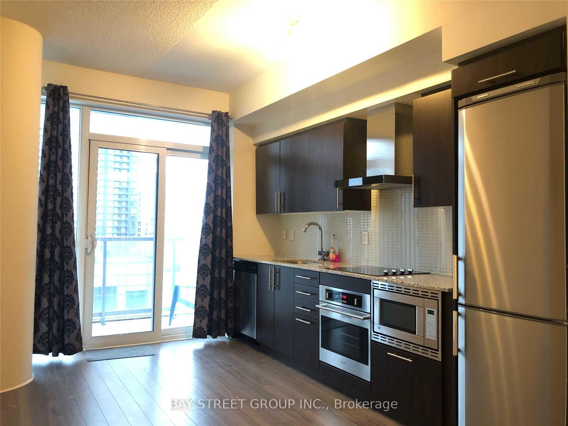 Photo 5 of Unit 2217, 352 Front Street W, Toronto, Waterfront Communities — HOMEH