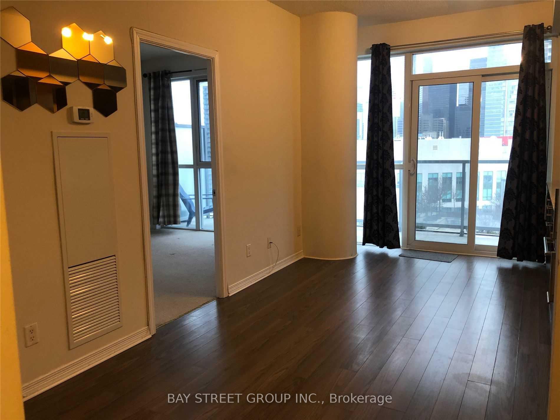 Photo 7 of Unit 2217, 352 Front Street W, Toronto, Waterfront Communities — HOMEH