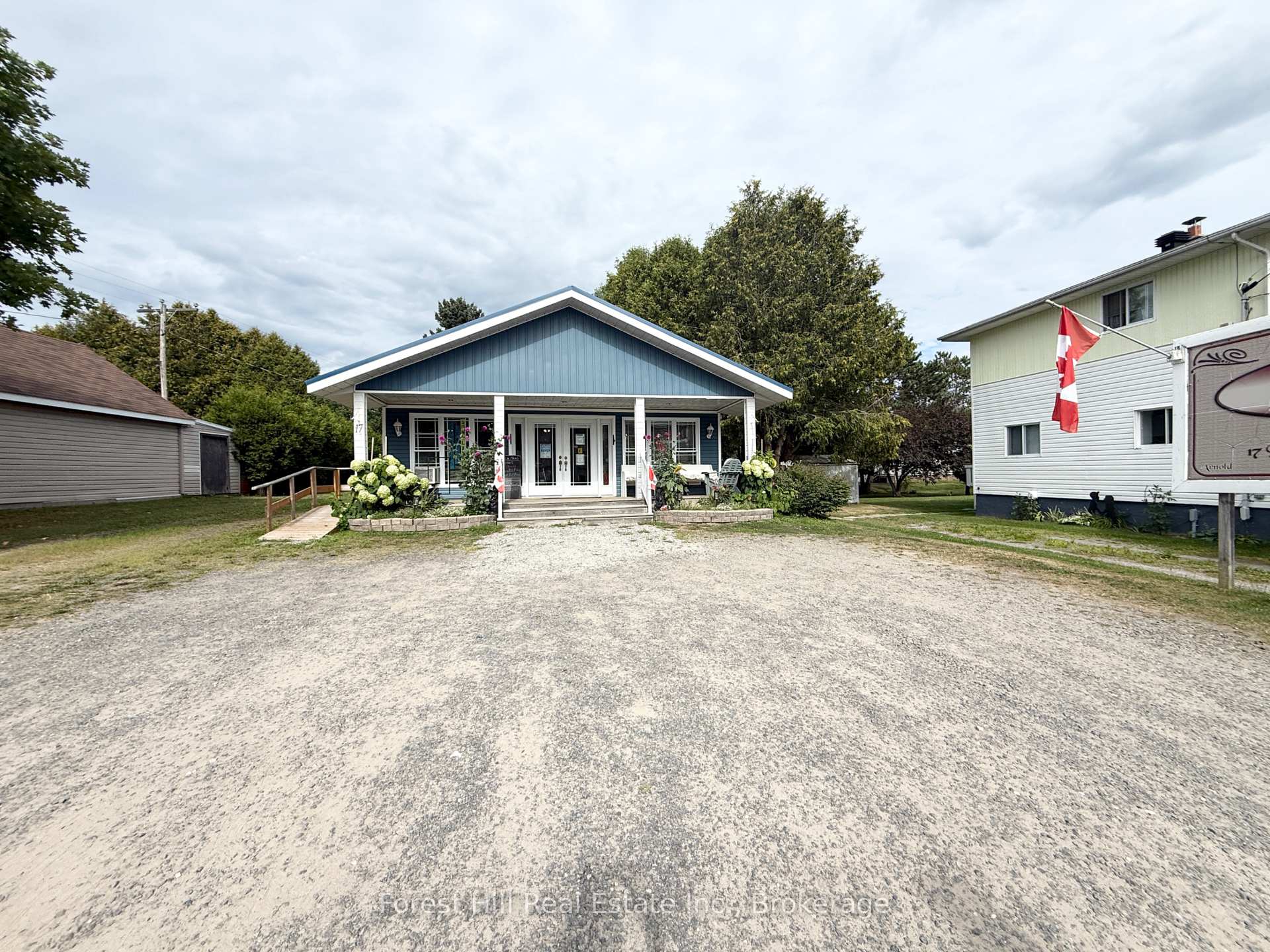 Photo 3 of 17 Davis Drive, Parry Sound Remote Area, Port Loring — HOMEH