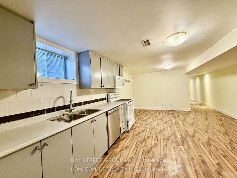 Photo 5 of Unit Lower, 178 Rosemount Avenue, Toronto, Corso Italia-Davenport — HOMEH