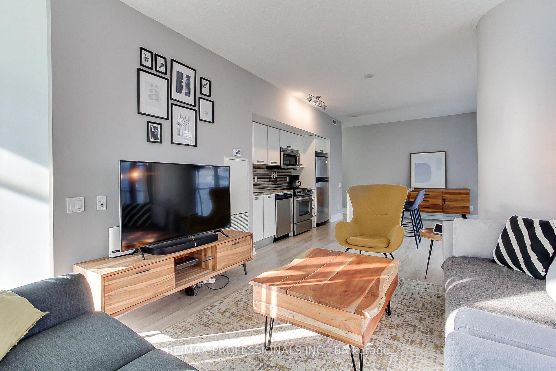 Photo 19 of Unit 710, 33 Charles Street E, Toronto, Church-Yonge Corridor — HOMEH