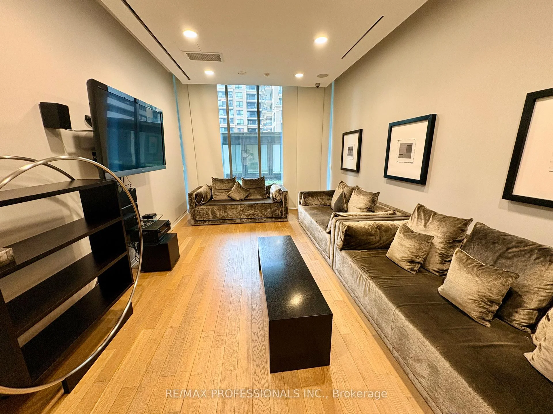 Photo 40 of Unit 710, 33 Charles Street E, Toronto, Church-Yonge Corridor — HOMEH