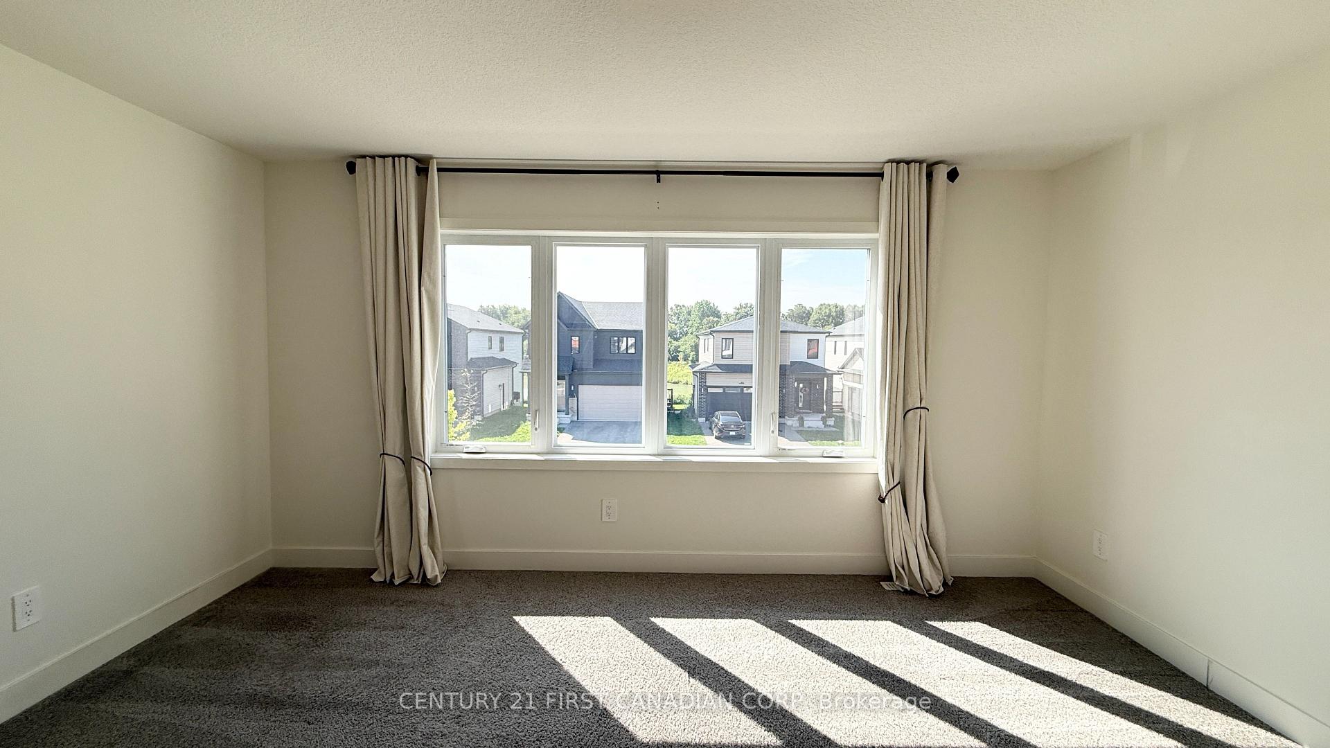 Photo 20 of 1422 Twilite Boulevard, London, North S — HOMEH