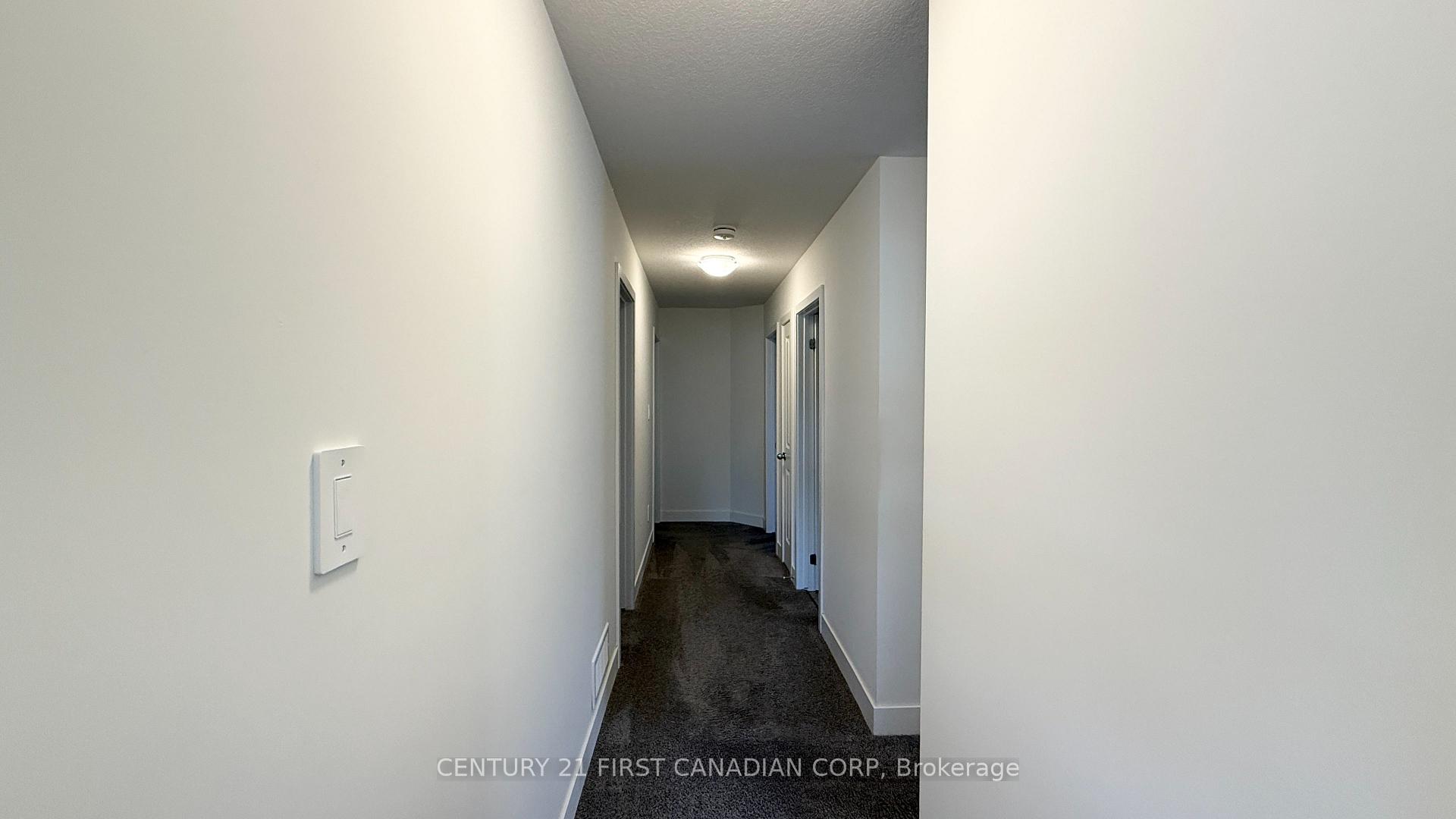 Photo 23 of 1422 Twilite Boulevard, London, North S — HOMEH