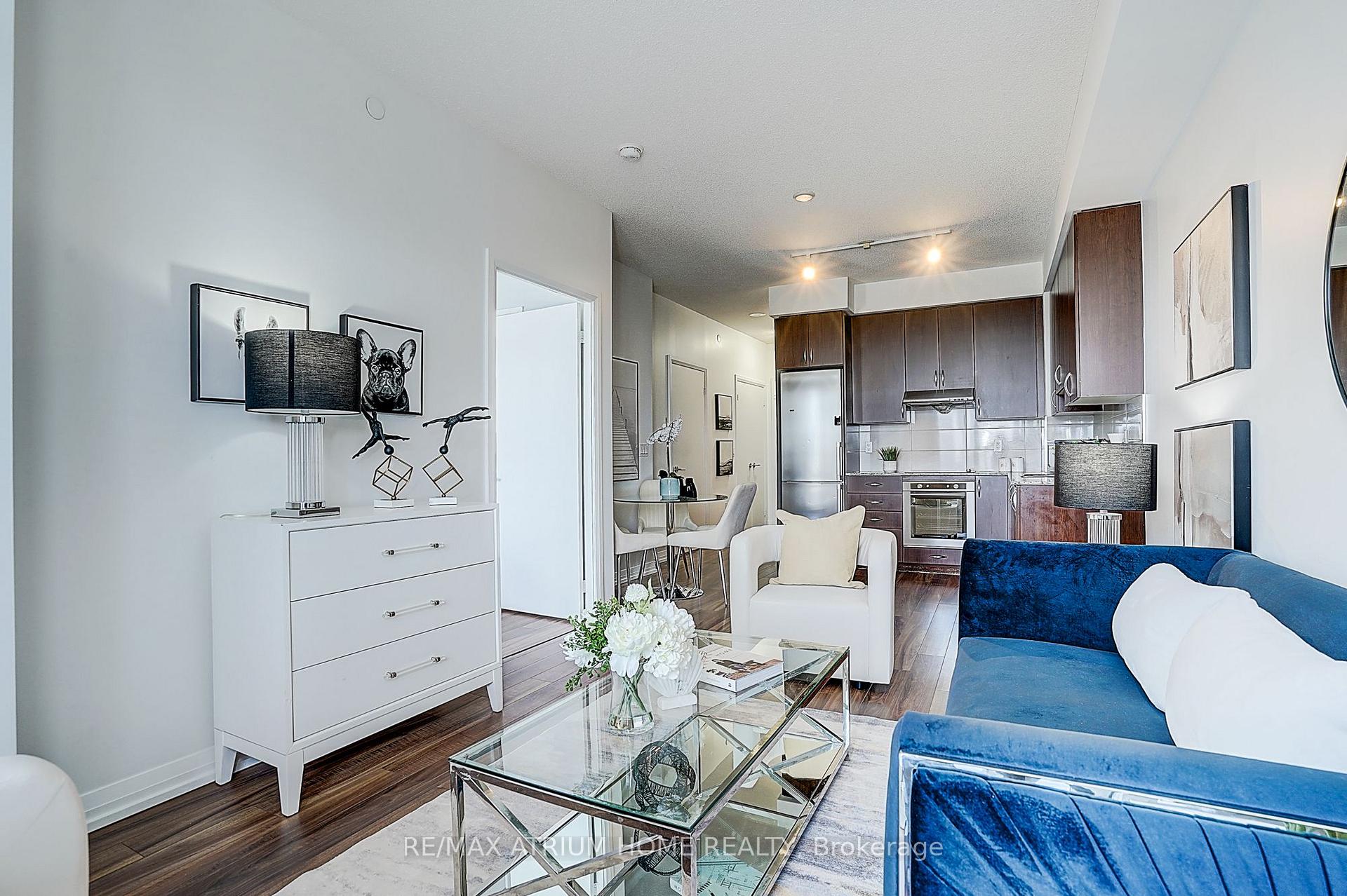 Photo 11 of Unit 810, 55 Ann O'reilly Road, North York, Henry Farm — HOMEH