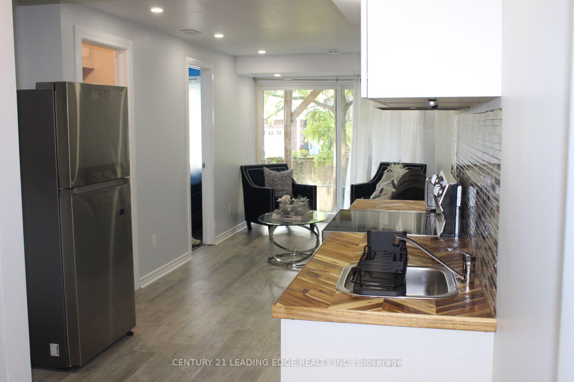 Photo 5 of 75 Pine Gate Place, Whitby, Williamsburg — HOMEH